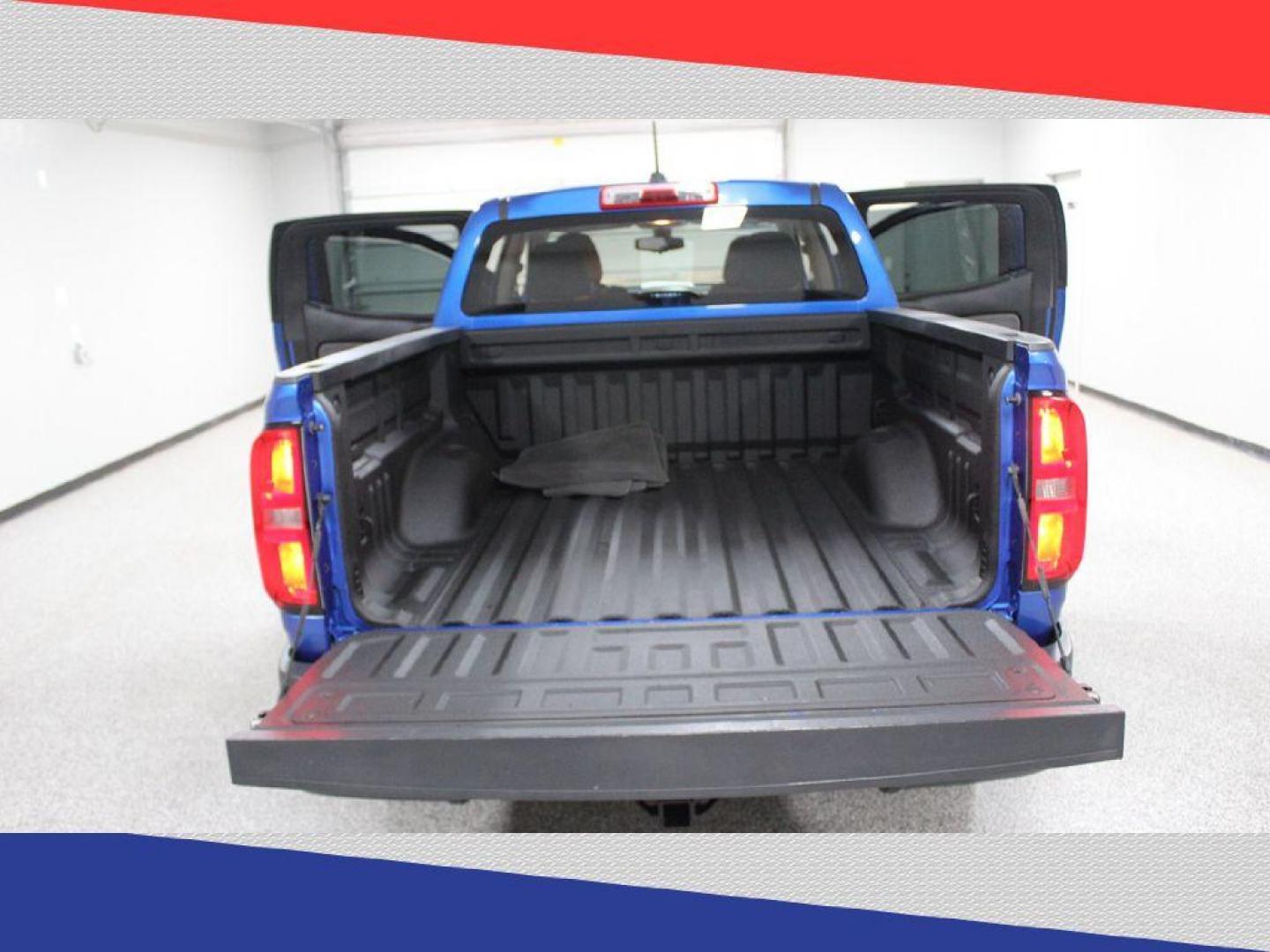 2018 Chevrolet Colorado LT Crew Cab 4WD Long Box (1GCGTCEN0J1) with an 3.6L V6 DOHC 24V GAS engine, 6A transmission, located at 5170 N La Cholla Blvd, Tucson, AZ, 85705, (520) 989-0282, 32.228245, -111.011742 - 2018 Chevrolet Colorado - Photo#26