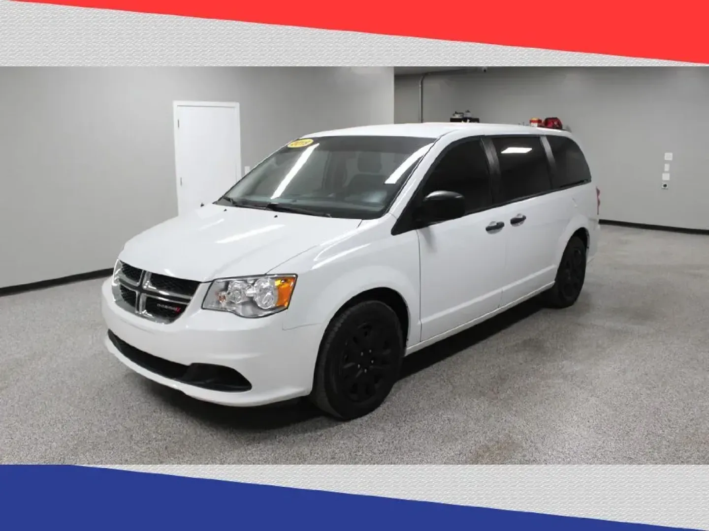 2019 Dodge Grand Caravan SE Plus (2C4RDGBG1KR) with an 3.6L V6 DOHC 24V engine, 6A transmission, located at 5170 N La Cholla Blvd, Tucson, AZ, 85705, (520) 989-0282, 32.228245, -111.011742 - 2019 Dodge Grand Caravan - Photo#6