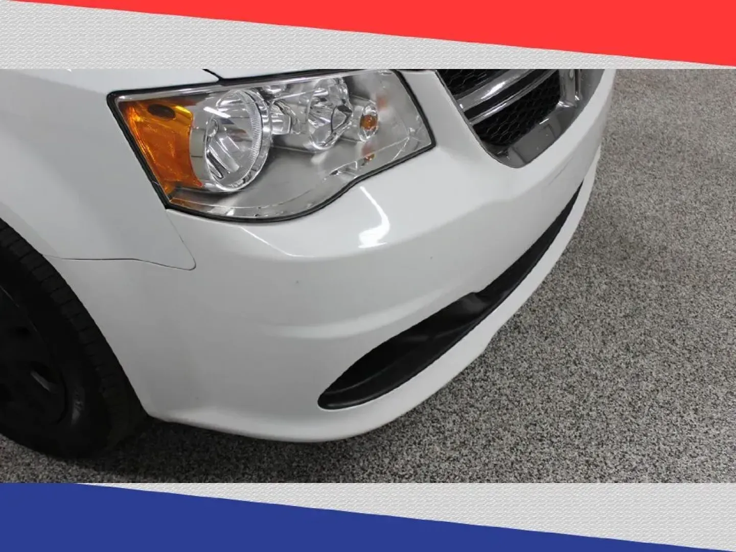 2019 Dodge Grand Caravan SE Plus (2C4RDGBG1KR) with an 3.6L V6 DOHC 24V engine, 6A transmission, located at 5170 N La Cholla Blvd, Tucson, AZ, 85705, (520) 989-0282, 32.228245, -111.011742 - 2019 Dodge Grand Caravan - Photo#31