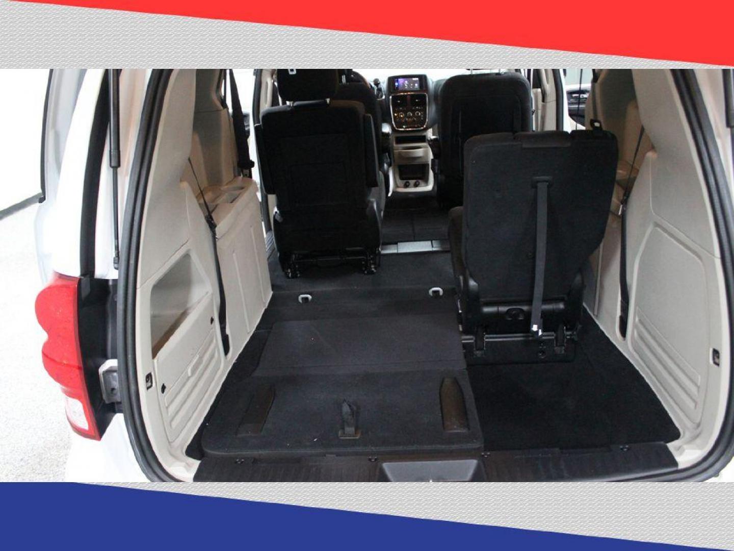 2019 Dodge Grand Caravan SE Plus (2C4RDGBG1KR) with an 3.6L V6 DOHC 24V engine, 6A transmission, located at 5170 N La Cholla Blvd, Tucson, AZ, 85705, (520) 989-0282, 32.228245, -111.011742 - 2019 Dodge Grand Caravan - Photo#24