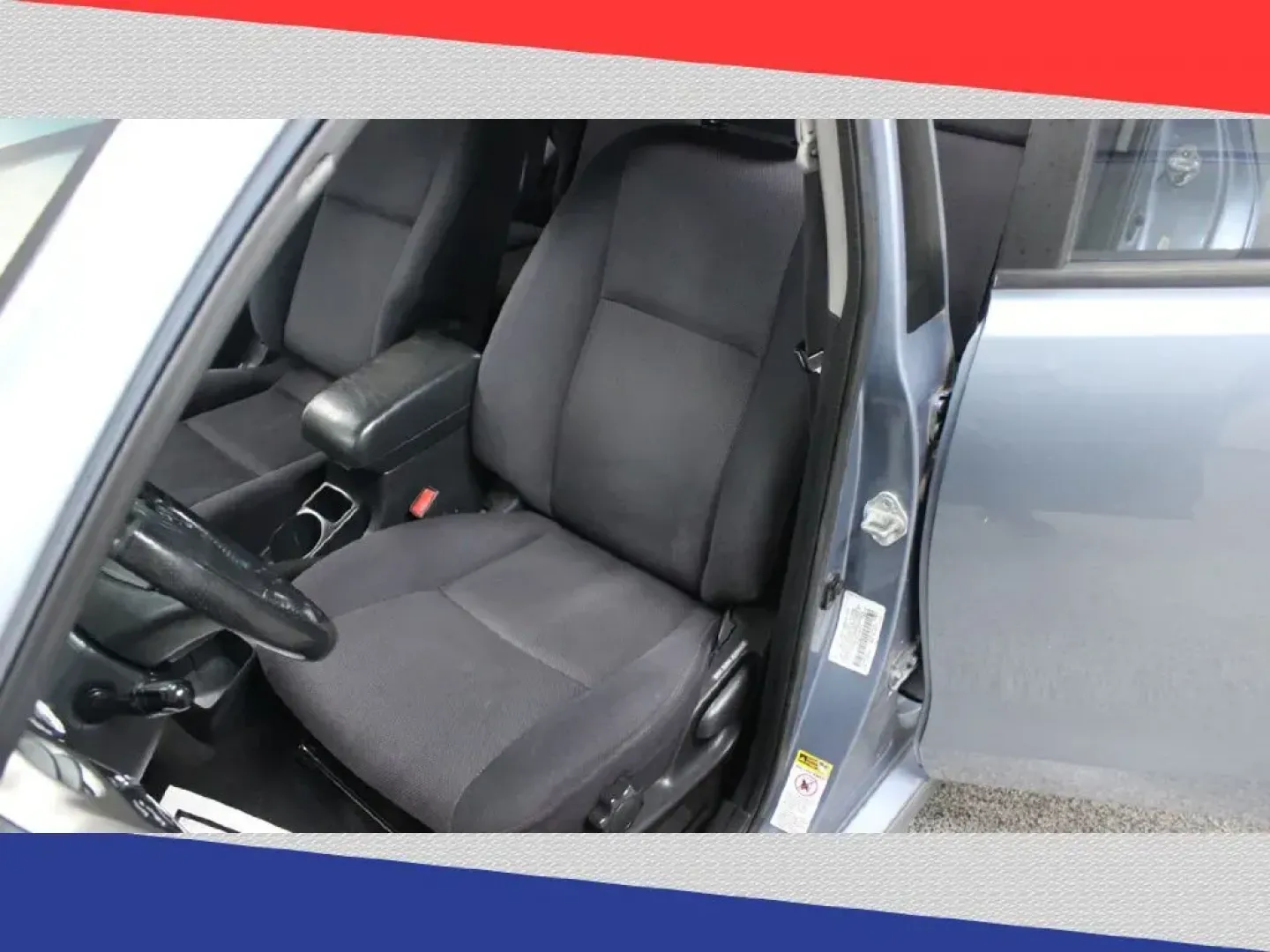 2003 Toyota Matrix XRS (2T1KY38E33C) with an 1.8L L4 DOHC 16V engine, Automatic transmission, located at 5170 N La Cholla Blvd, Tucson, AZ, 85705, (520) 989-0282, 32.228245, -111.011742 - 2003 Toyota Matrix - Photo#11