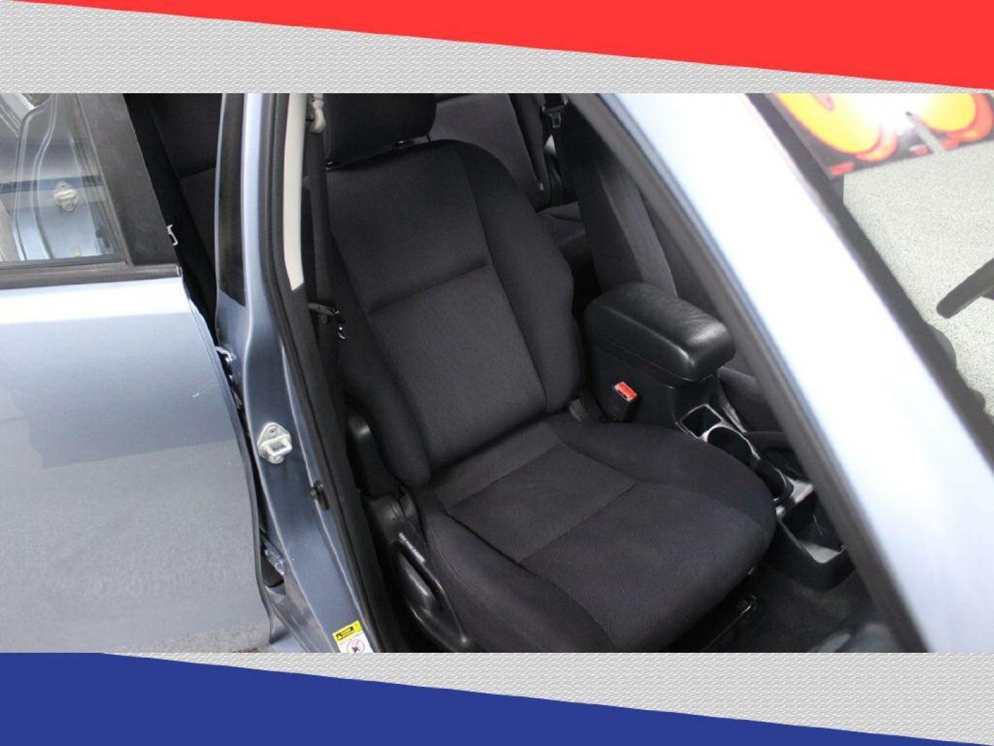 2003 Toyota Matrix XRS (2T1KY38E33C) with an 1.8L L4 DOHC 16V engine, Automatic transmission, located at 5170 N La Cholla Blvd, Tucson, AZ, 85705, (520) 989-0282, 32.228245, -111.011742 - 2003 Toyota Matrix - Photo#24