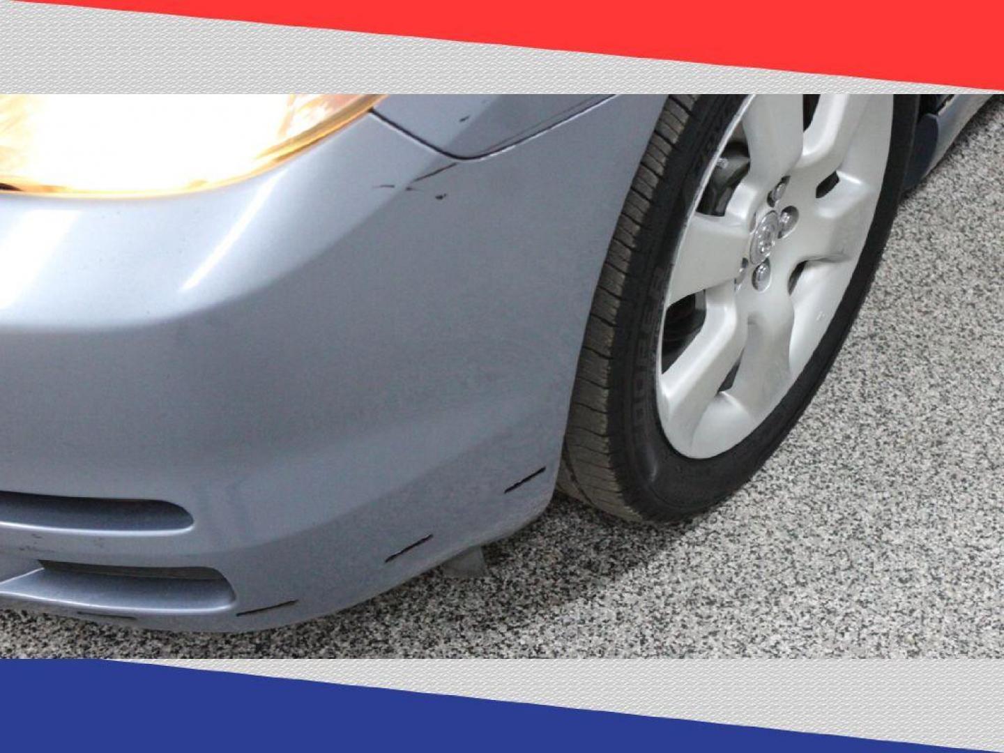 2003 Toyota Matrix XRS (2T1KY38E33C) with an 1.8L L4 DOHC 16V engine, Automatic transmission, located at 5170 N La Cholla Blvd, Tucson, AZ, 85705, (520) 989-0282, 32.228245, -111.011742 - 2003 Toyota Matrix - Photo#25