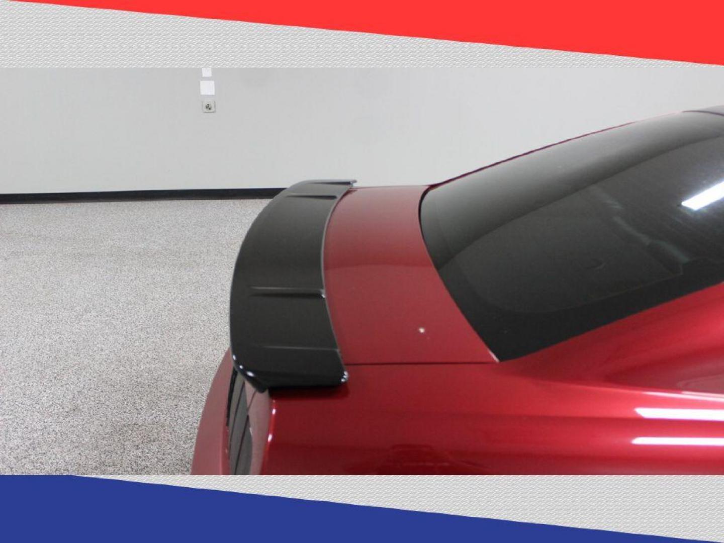 2007 Ford Mustang V6 Deluxe Coupe (1ZVHT80N075) with an 4.0L V6 SOHC 12V engine, Automatic transmission, located at 5170 N La Cholla Blvd, Tucson, AZ, 85705, (520) 989-0282, 32.228245, -111.011742 - 2007 Ford Mustang - Photo#9