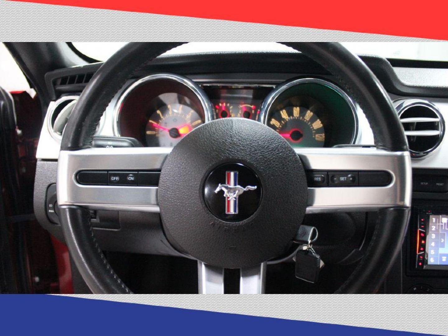 2007 Ford Mustang V6 Deluxe Coupe (1ZVHT80N075) with an 4.0L V6 SOHC 12V engine, Automatic transmission, located at 5170 N La Cholla Blvd, Tucson, AZ, 85705, (520) 989-0282, 32.228245, -111.011742 - 2007 Ford Mustang - Photo#14