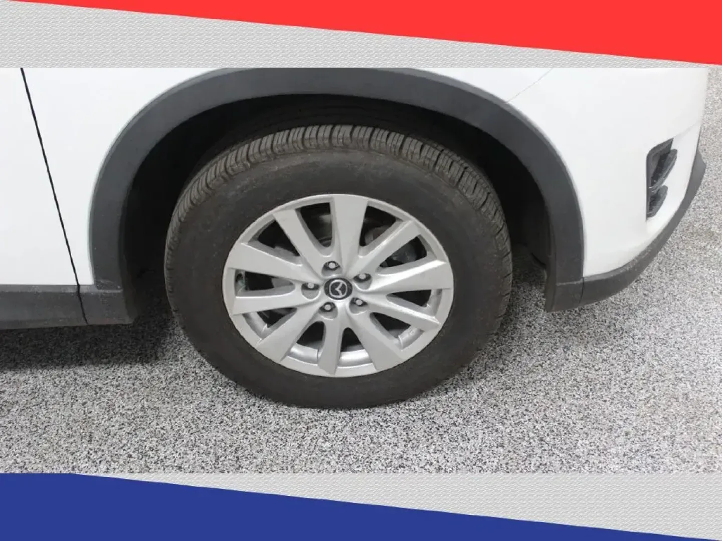 2016 Mazda CX-5 Sport AT (JM3KE2BY5G0) with an 2.5L L4 DOHC 16V engine, 6-Speed Automatic transmission, located at 5170 N La Cholla Blvd, Tucson, AZ, 85705, (520) 989-0282, 32.228245, -111.011742 - **Discover Your Next Adventure with the 2016 Mazda CX-5 Perfect for Family Outings and Weekend Getaways!**<br /> <br /> At Goliath Auto Sales in Tucson, AZ, we understand that life is an adventure waiting to unfold, and the 2016 Mazda CX-5 is the perfect companion for every journey. Whether you're - Photo#29