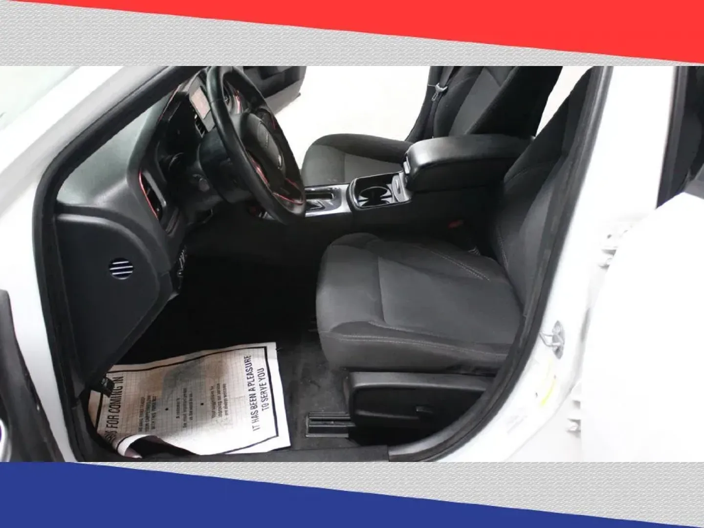 2016 Dodge Charger SE (2C3CDXBG3GH) with an 3.6L V6 DOHC 24V engine, 8A transmission, located at 5170 N La Cholla Blvd, Tucson, AZ, 85705, (520) 989-0282, 32.228245, -111.011742 - 2016 Dodge Charger - Photo#10