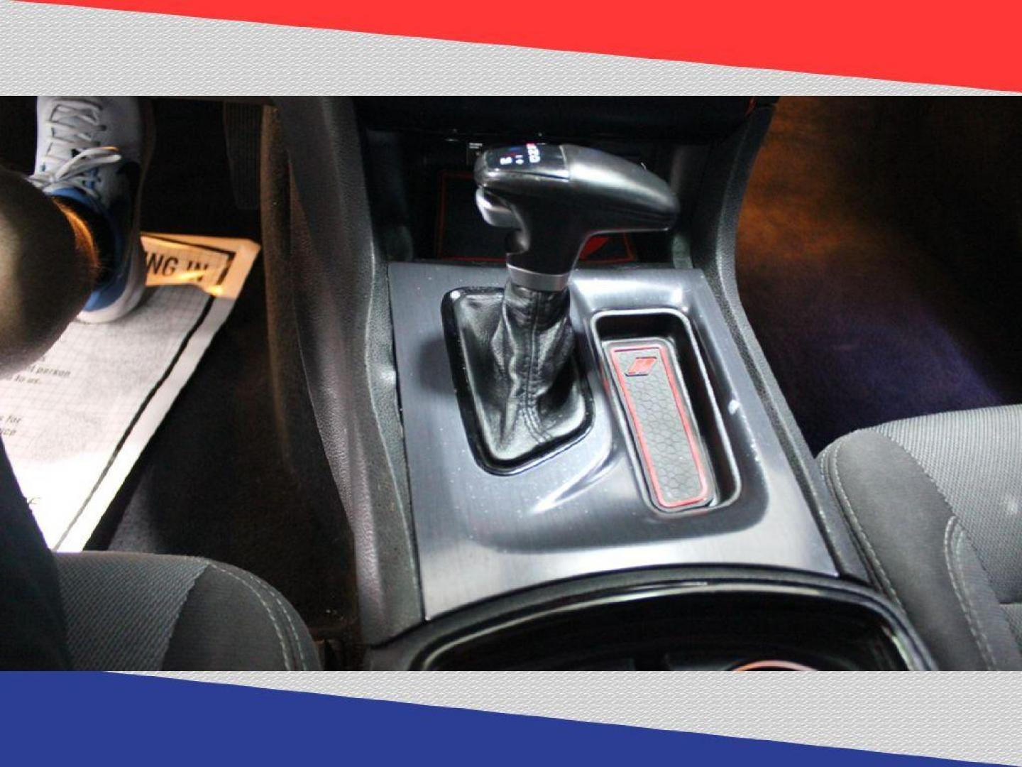 2016 Dodge Charger SE (2C3CDXBG3GH) with an 3.6L V6 DOHC 24V engine, 8A transmission, located at 5170 N La Cholla Blvd, Tucson, AZ, 85705, (520) 989-0282, 32.228245, -111.011742 - 2016 Dodge Charger - Photo#8