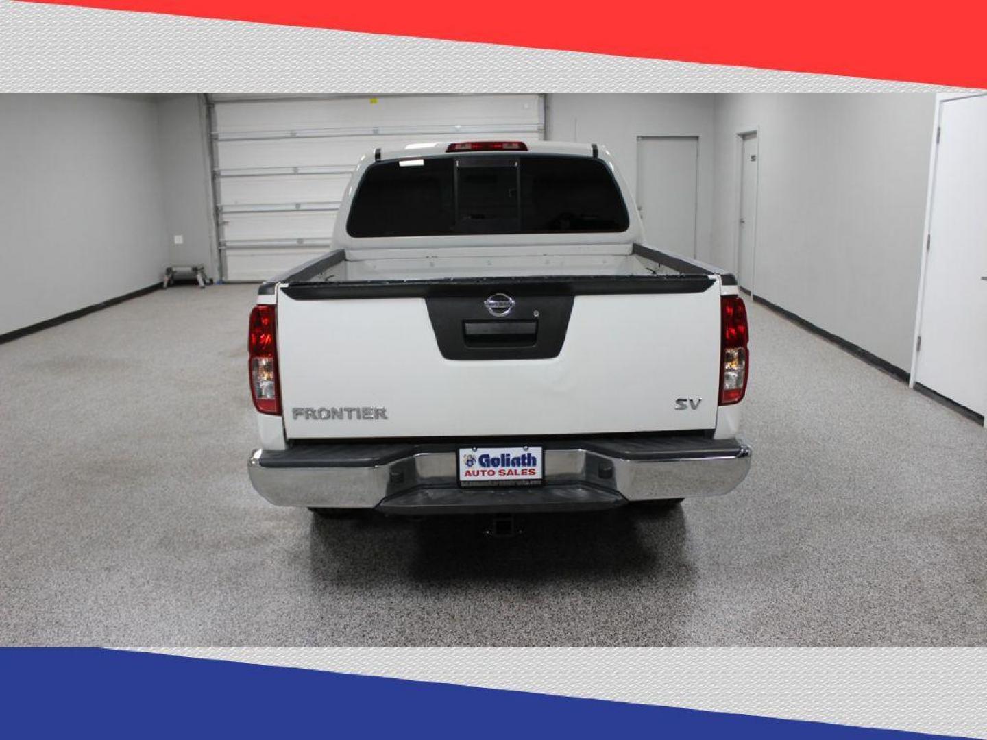 2021 Nissan Frontier S Crew Cab 2WD (1N6ED0EA4MN) with an 3.8L V6 DOHC 24V engine, 9A transmission, located at 5170 N La Cholla Blvd, Tucson, AZ, 85705, (520) 989-0282, 32.228245, -111.011742 - 2021 Nissan Frontier - Photo#3