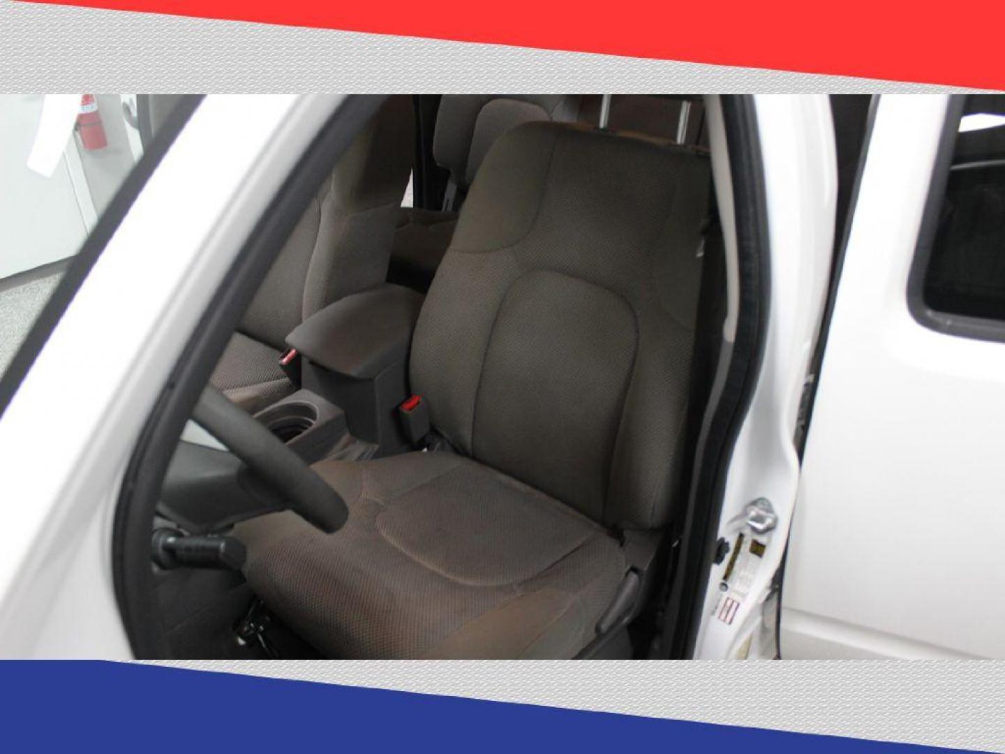 2021 Nissan Frontier S Crew Cab 2WD (1N6ED0EA4MN) with an 3.8L V6 DOHC 24V engine, 9A transmission, located at 5170 N La Cholla Blvd, Tucson, AZ, 85705, (520) 989-0282, 32.228245, -111.011742 - 2021 Nissan Frontier - Photo#11