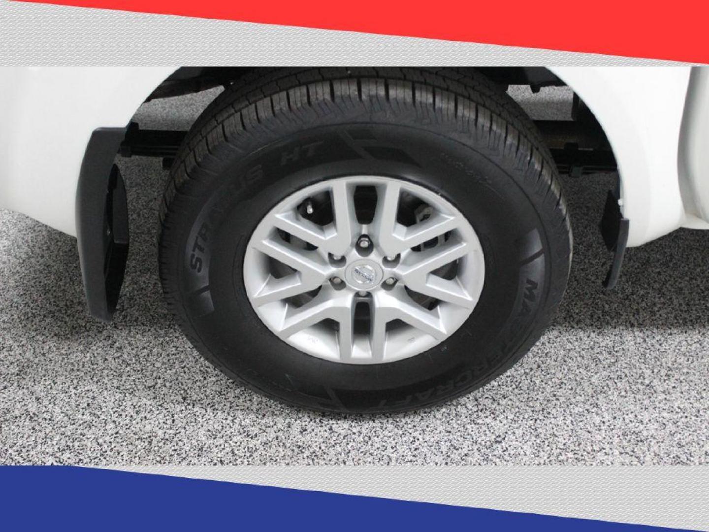 2021 Nissan Frontier S Crew Cab 2WD (1N6ED0EA4MN) with an 3.8L V6 DOHC 24V engine, 9A transmission, located at 5170 N La Cholla Blvd, Tucson, AZ, 85705, (520) 989-0282, 32.228245, -111.011742 - 2021 Nissan Frontier - Photo#34