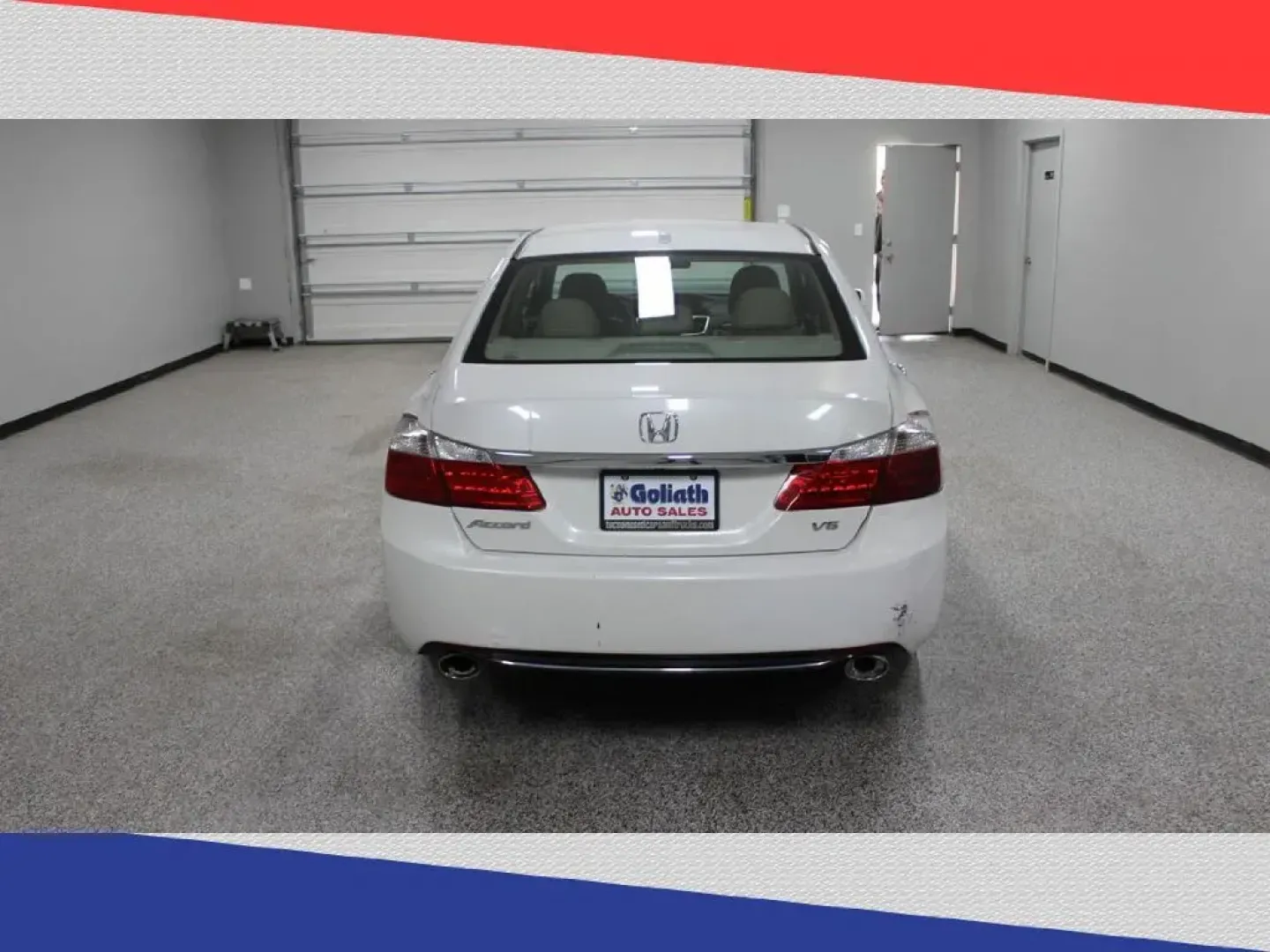 2014 Honda Accord EX-L V6 Sedan AT (1HGCR3F83EA) with an 3.5L V6 SOHC 24V engine, 6-Speed Automatic transmission, located at 5170 N La Cholla Blvd, Tucson, AZ, 85705, (520) 989-0282, 32.228245, -111.011742 - 2014 Honda Accord - Photo#3