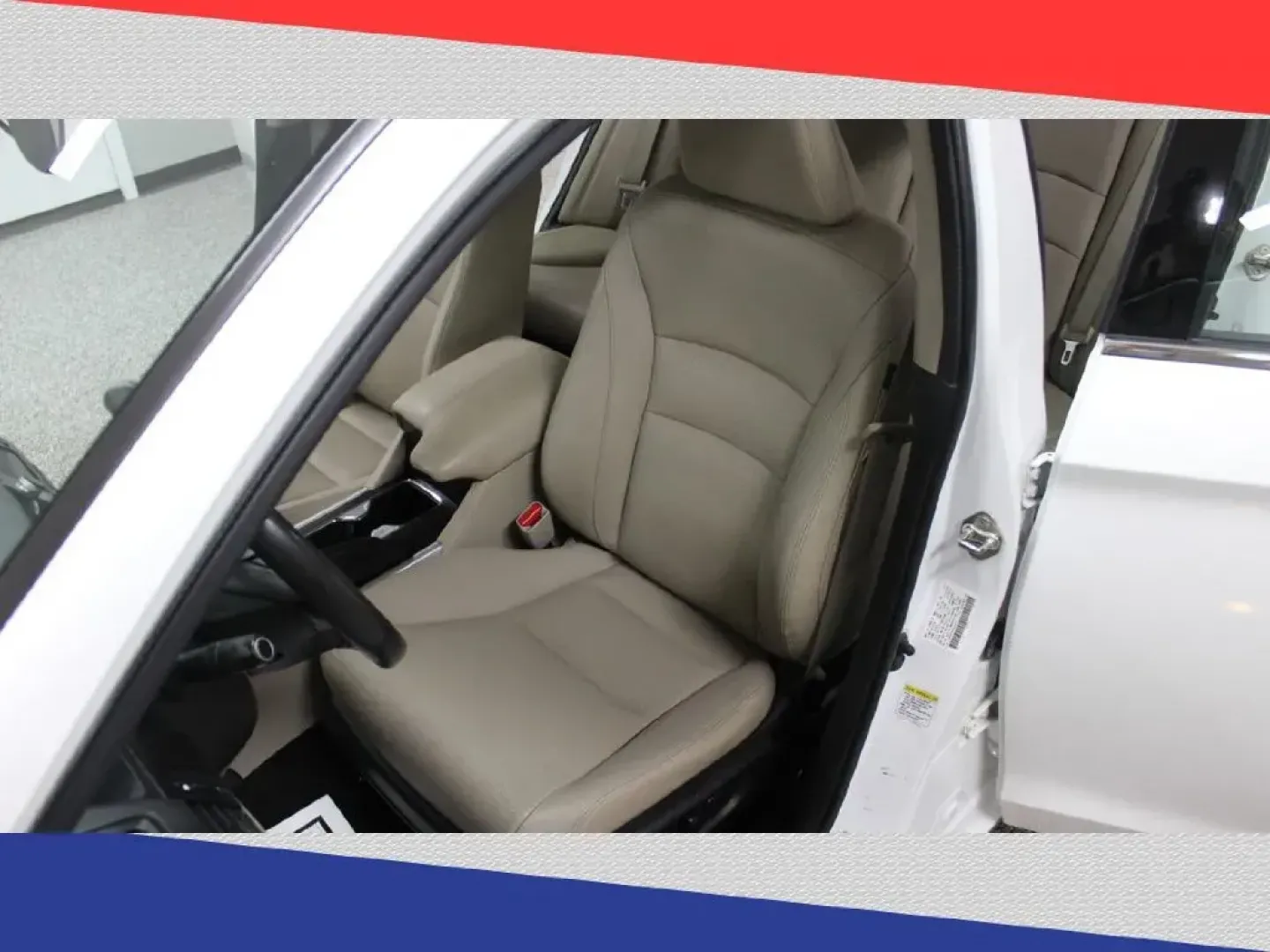 2014 Honda Accord EX-L V6 Sedan AT (1HGCR3F83EA) with an 3.5L V6 SOHC 24V engine, 6-Speed Automatic transmission, located at 5170 N La Cholla Blvd, Tucson, AZ, 85705, (520) 989-0282, 32.228245, -111.011742 - 2014 Honda Accord - Photo#11