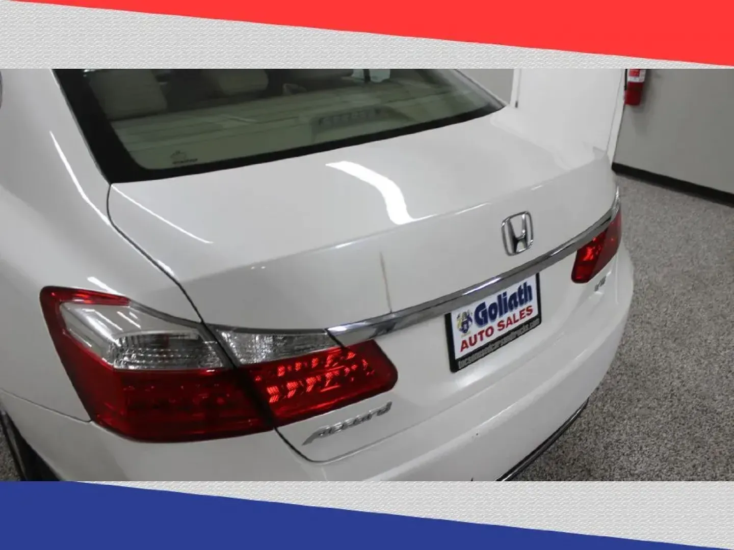 2014 Honda Accord EX-L V6 Sedan AT (1HGCR3F83EA) with an 3.5L V6 SOHC 24V engine, 6-Speed Automatic transmission, located at 5170 N La Cholla Blvd, Tucson, AZ, 85705, (520) 989-0282, 32.228245, -111.011742 - 2014 Honda Accord - Photo#41