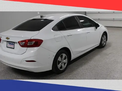 2017 Chevrolet Cruze LS Auto