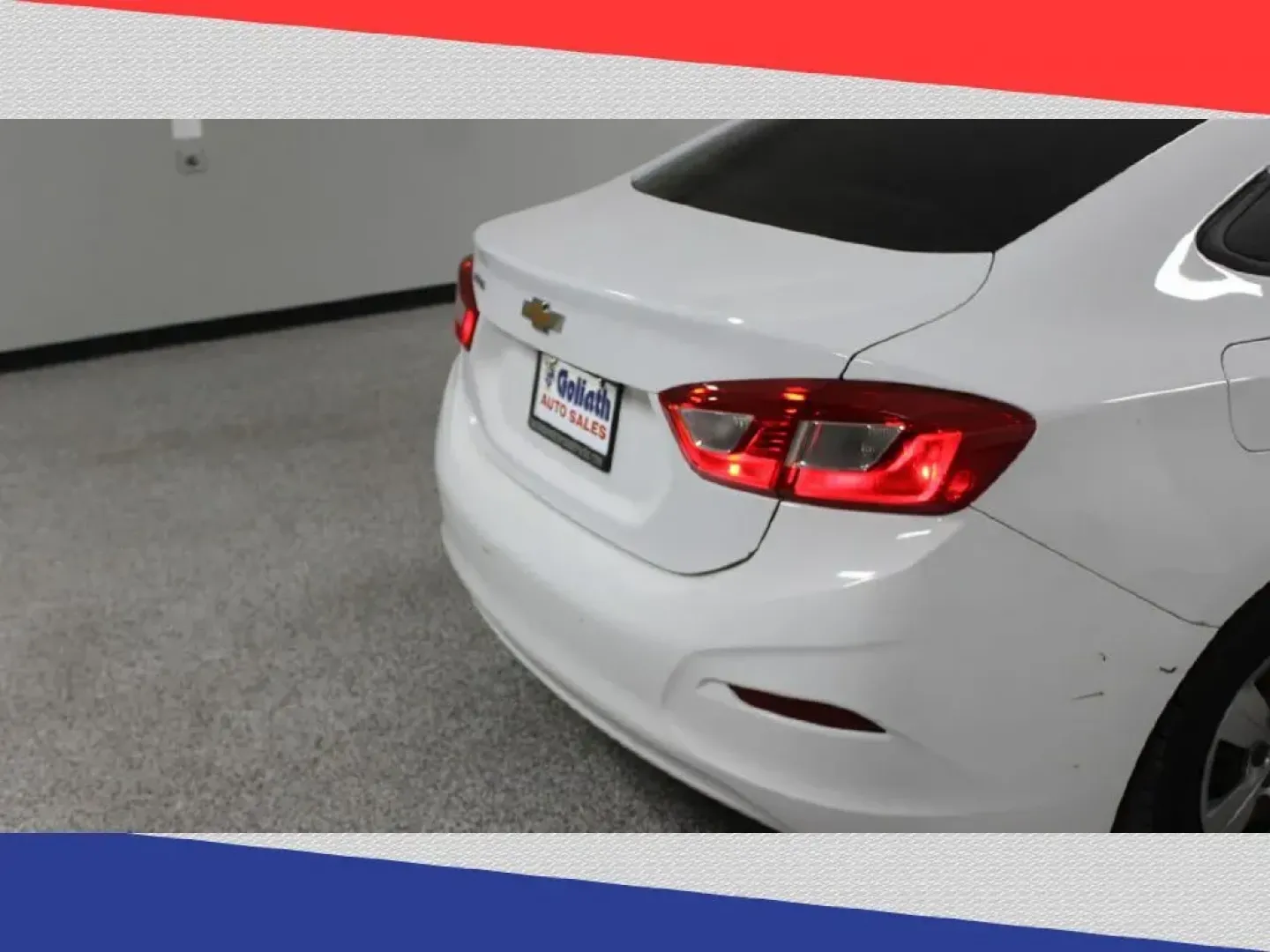 2017 Chevrolet Cruze LS Auto (1G1BC5SM0H7) with an 1.4L L4 DOHC 16V TURBO engine, 6A transmission, located at 5170 N La Cholla Blvd, Tucson, AZ, 85705, (520) 989-0282, 32.228245, -111.011742 - 2017 Chevrolet Cruze - Photo#21