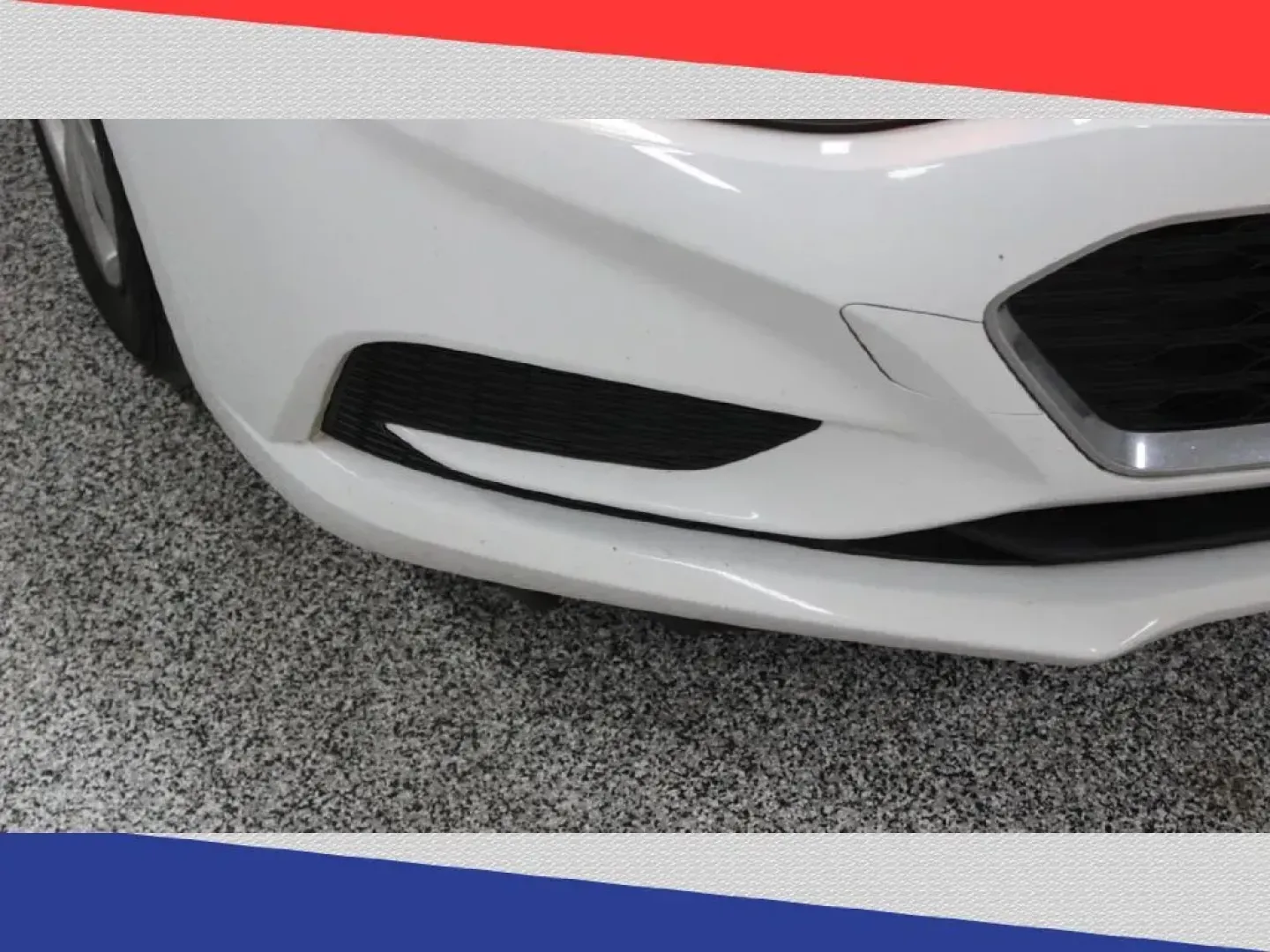 2017 Chevrolet Cruze LS Auto (1G1BC5SM0H7) with an 1.4L L4 DOHC 16V TURBO engine, 6A transmission, located at 5170 N La Cholla Blvd, Tucson, AZ, 85705, (520) 989-0282, 32.228245, -111.011742 - 2017 Chevrolet Cruze - Photo#25