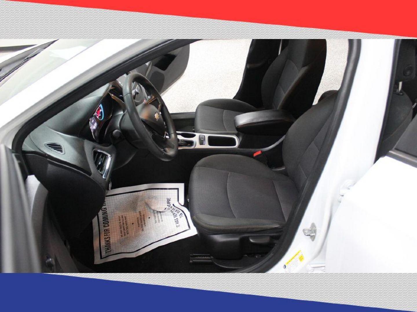 2017 Chevrolet Cruze LS Auto (1G1BC5SM0H7) with an 1.4L L4 DOHC 16V TURBO engine, 6A transmission, located at 5170 N La Cholla Blvd, Tucson, AZ, 85705, (520) 989-0282, 32.228245, -111.011742 - 2017 Chevrolet Cruze - Photo#10