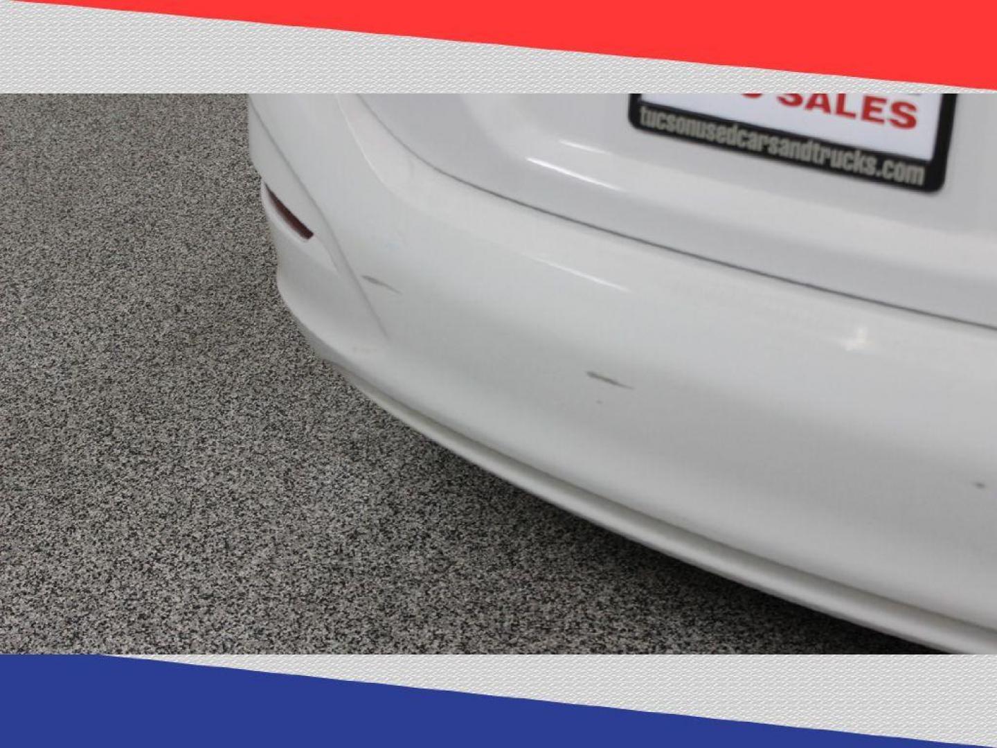 2017 Chevrolet Cruze LS Auto (1G1BC5SM0H7) with an 1.4L L4 DOHC 16V TURBO engine, 6A transmission, located at 5170 N La Cholla Blvd, Tucson, AZ, 85705, (520) 989-0282, 32.228245, -111.011742 - 2017 Chevrolet Cruze - Photo#27