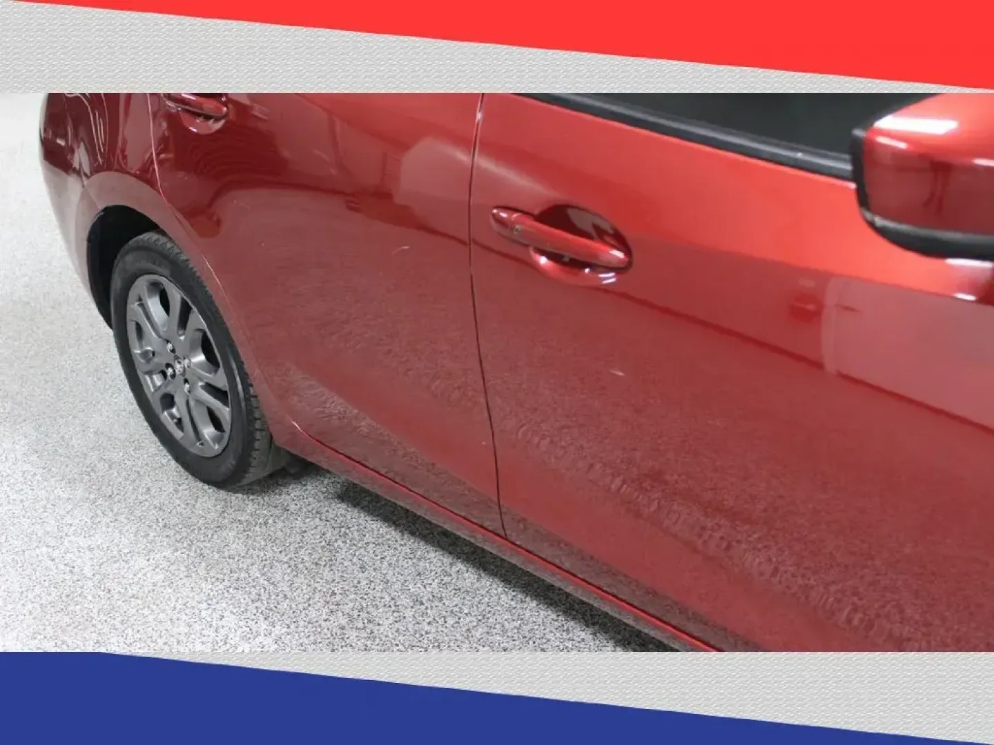 2019 Toyota Yaris L 6M (3MYDLBYV8KY) with an 1.5L L4 DOHC 16V engine, 6M transmission, located at 5170 N La Cholla Blvd, Tucson, AZ, 85705, (520) 989-0282, 32.228245, -111.011742 - 2019 Toyota Yaris - Photo#30