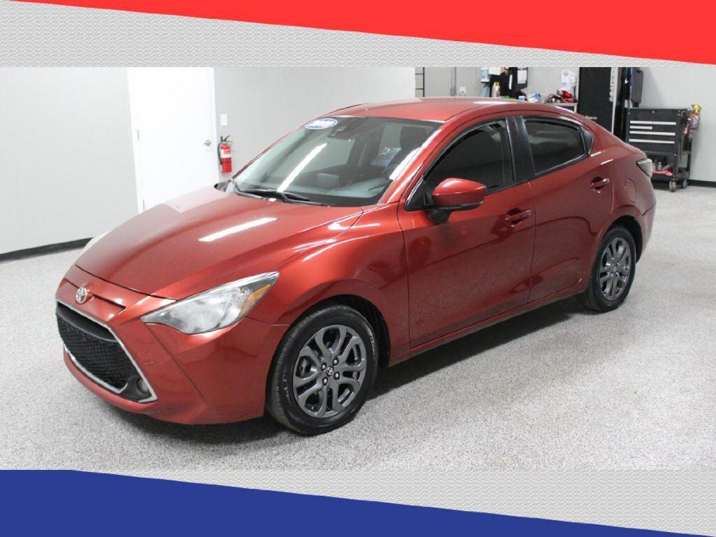 2019 Toyota Yaris L 6M (3MYDLBYV8KY) with an 1.5L L4 DOHC 16V engine, 6M transmission, located at 5170 N La Cholla Blvd, Tucson, AZ, 85705, (520) 989-0282, 32.228245, -111.011742 - 2019 Toyota Yaris - Photo#6