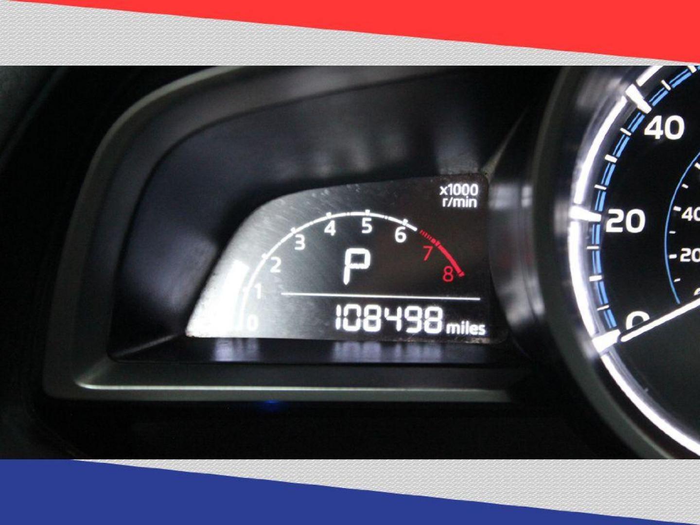 2019 Toyota Yaris L 6M (3MYDLBYV8KY) with an 1.5L L4 DOHC 16V engine, 6M transmission, located at 5170 N La Cholla Blvd, Tucson, AZ, 85705, (520) 989-0282, 32.228245, -111.011742 - 2019 Toyota Yaris - Photo#8