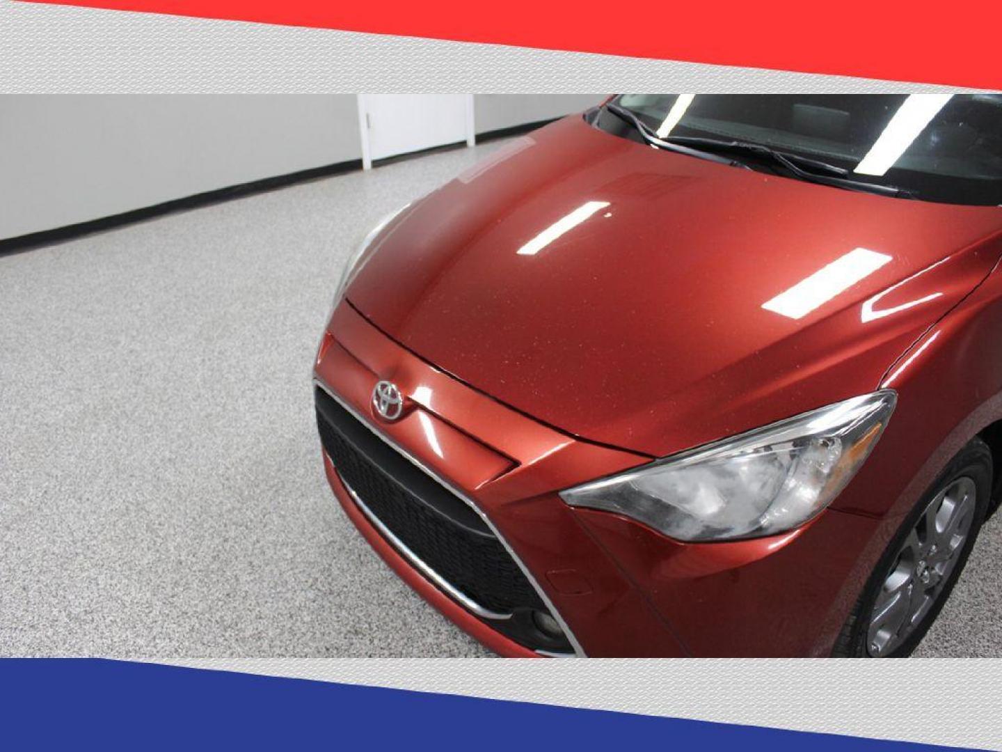 2019 Toyota Yaris L 6M (3MYDLBYV8KY) with an 1.5L L4 DOHC 16V engine, 6M transmission, located at 5170 N La Cholla Blvd, Tucson, AZ, 85705, (520) 989-0282, 32.228245, -111.011742 - 2019 Toyota Yaris - Photo#28