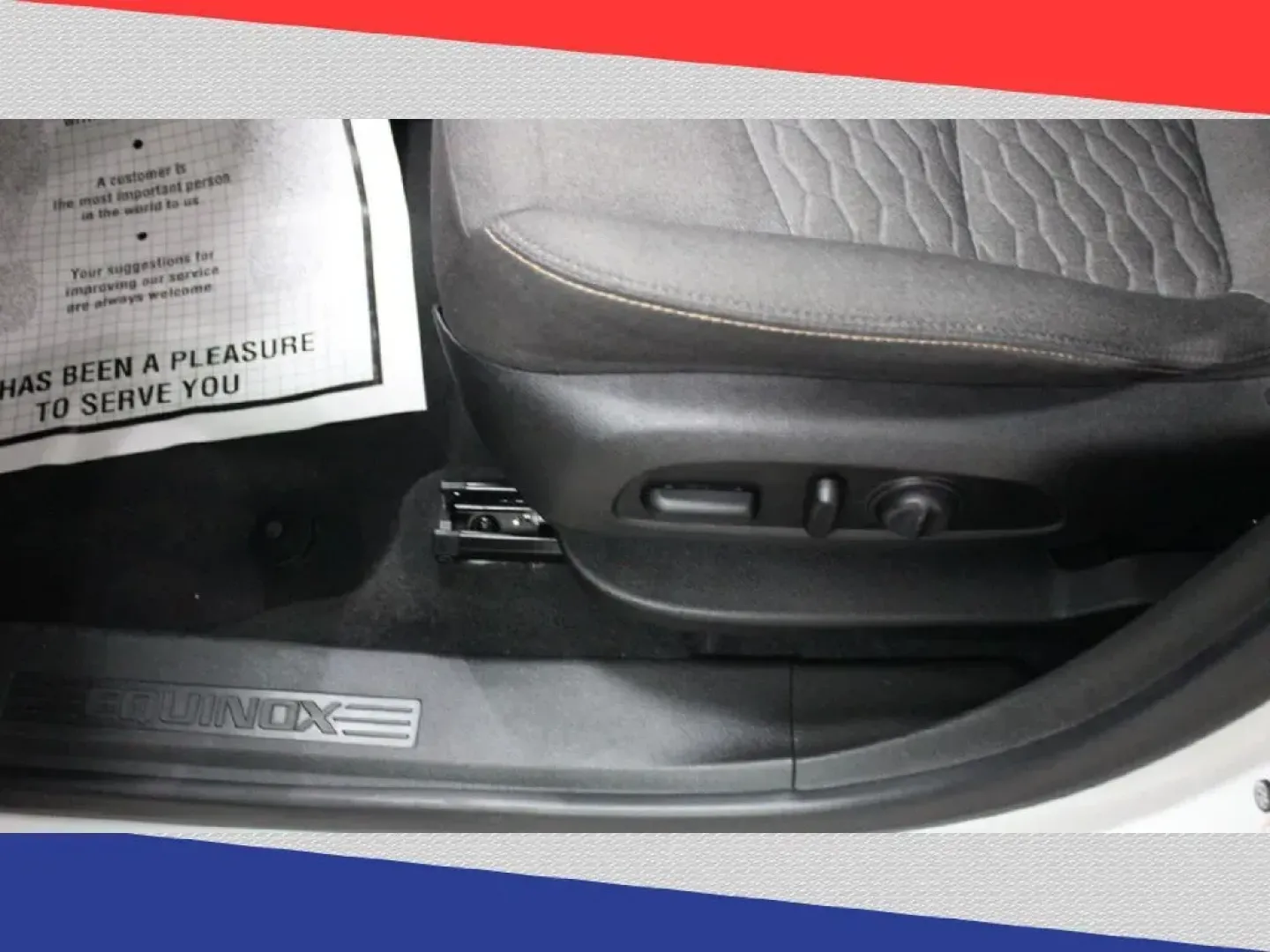 2019 Chevrolet Equinox LT 2WD (3GNAXKEV4KS) with an 1.5L L4 DIR DOHC 16V TURBO engine, 6A transmission, located at 5170 N La Cholla Blvd, Tucson, AZ, 85705, (520) 989-0282, 32.228245, -111.011742 - 2019 Chevrolet Equinox - Photo#13