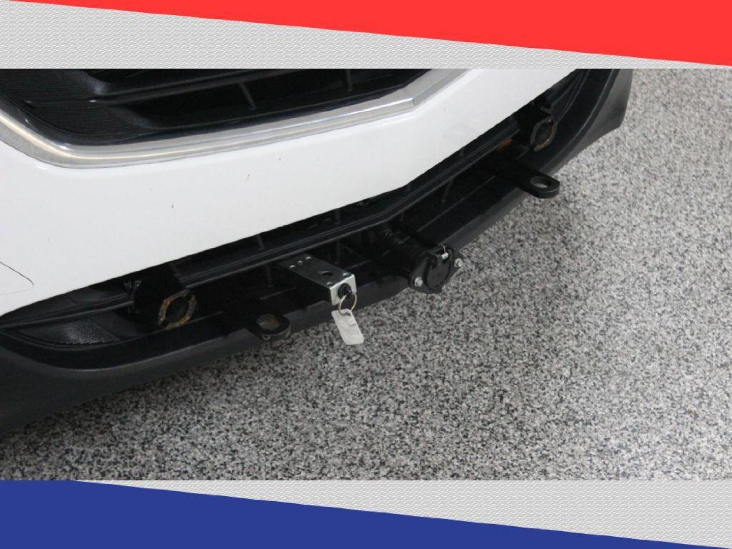 2019 Chevrolet Equinox LT 2WD (3GNAXKEV4KS) with an 1.5L L4 DIR DOHC 16V TURBO engine, 6A transmission, located at 5170 N La Cholla Blvd, Tucson, AZ, 85705, (520) 989-0282, 32.228245, -111.011742 - 2019 Chevrolet Equinox - Photo#31