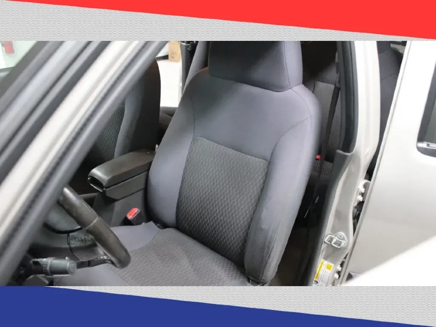 2006 Chevrolet Colorado LT1 Crew Cab 2WD (1GCDS136668) with an 3.5L L5 DOHC 20V engine, 4-Speed Automatic Overdrive transmission, located at 5170 N La Cholla Blvd, Tucson, AZ, 85705, (520) 989-0282, 32.228245, -111.011742 - 2006 Chevrolet Colorado - Photo#11