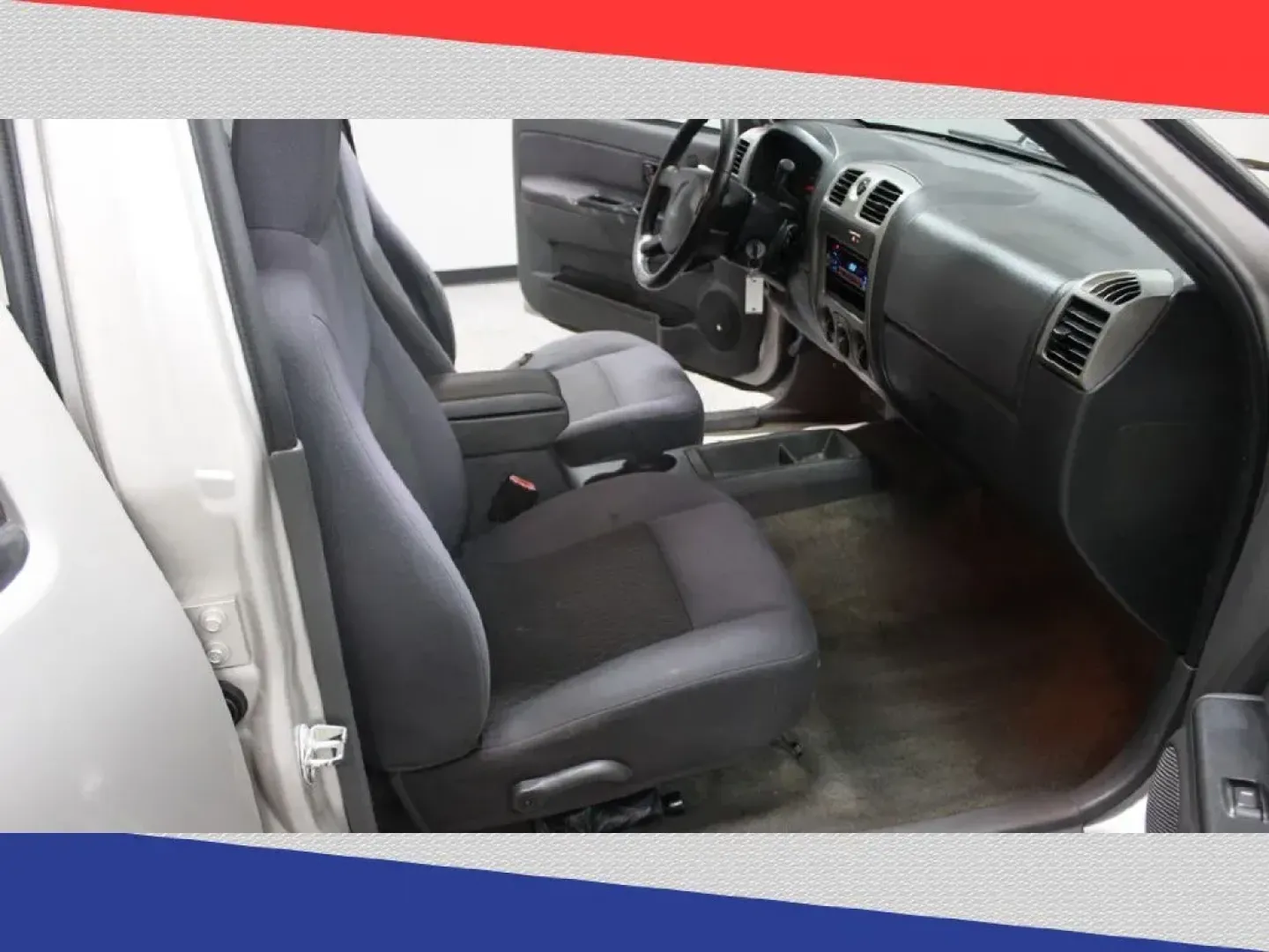 2006 Chevrolet Colorado LT1 Crew Cab 2WD (1GCDS136668) with an 3.5L L5 DOHC 20V engine, 4-Speed Automatic Overdrive transmission, located at 5170 N La Cholla Blvd, Tucson, AZ, 85705, (520) 989-0282, 32.228245, -111.011742 - 2006 Chevrolet Colorado - Photo#25