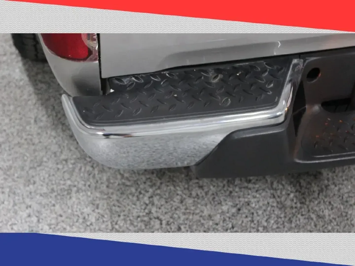 2006 Chevrolet Colorado LT1 Crew Cab 2WD (1GCDS136668) with an 3.5L L5 DOHC 20V engine, 4-Speed Automatic Overdrive transmission, located at 5170 N La Cholla Blvd, Tucson, AZ, 85705, (520) 989-0282, 32.228245, -111.011742 - 2006 Chevrolet Colorado - Photo#31