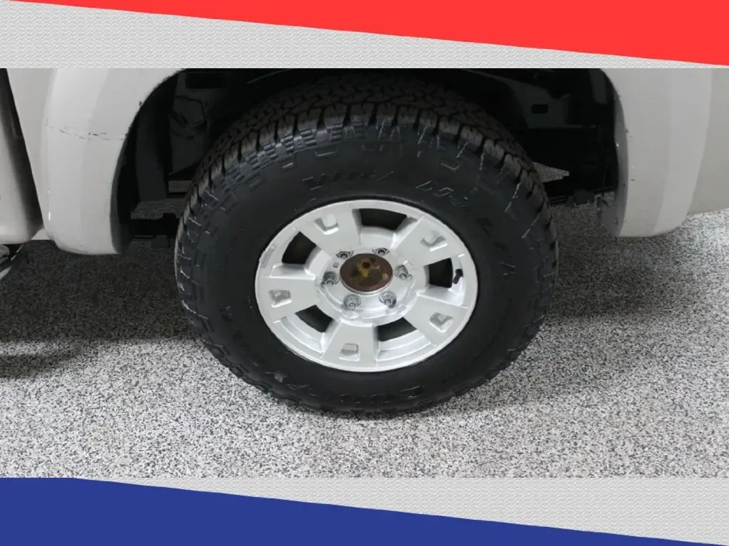 2006 Chevrolet Colorado LT1 Crew Cab 2WD (1GCDS136668) with an 3.5L L5 DOHC 20V engine, 4-Speed Automatic Overdrive transmission, located at 5170 N La Cholla Blvd, Tucson, AZ, 85705, (520) 989-0282, 32.228245, -111.011742 - 2006 Chevrolet Colorado - Photo#37