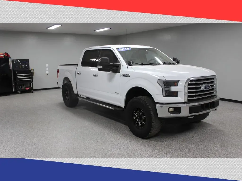 photo of 2016 Ford F-150 XLT SuperCrew 6.5-ft. Bed 4WD