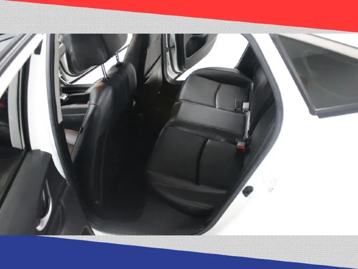 2018 Honda Civic EX-TL Sedan CVT (JHMFC1F70JX) with an 1.5L L4 DOHC 16V TURBO engine, CVT transmission, located at 5170 N La Cholla Blvd, Tucson, AZ, 85705, (520) 989-0282, 32.228245, -111.011742 - 2018 Honda Civic - Photo#28