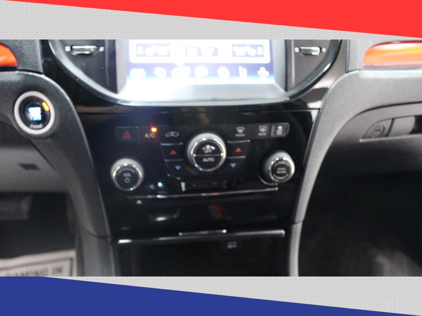 2015 Chrysler 200 S (1C3CCCBG2FN) with an 3.6L V6 DOHC 24V FFV engine, 9-Speed Automatic transmission, located at 5170 N La Cholla Blvd, Tucson, AZ, 85705, (520) 989-0282, 32.228245, -111.011742 - 2015 Chrysler 200 - Photo#19