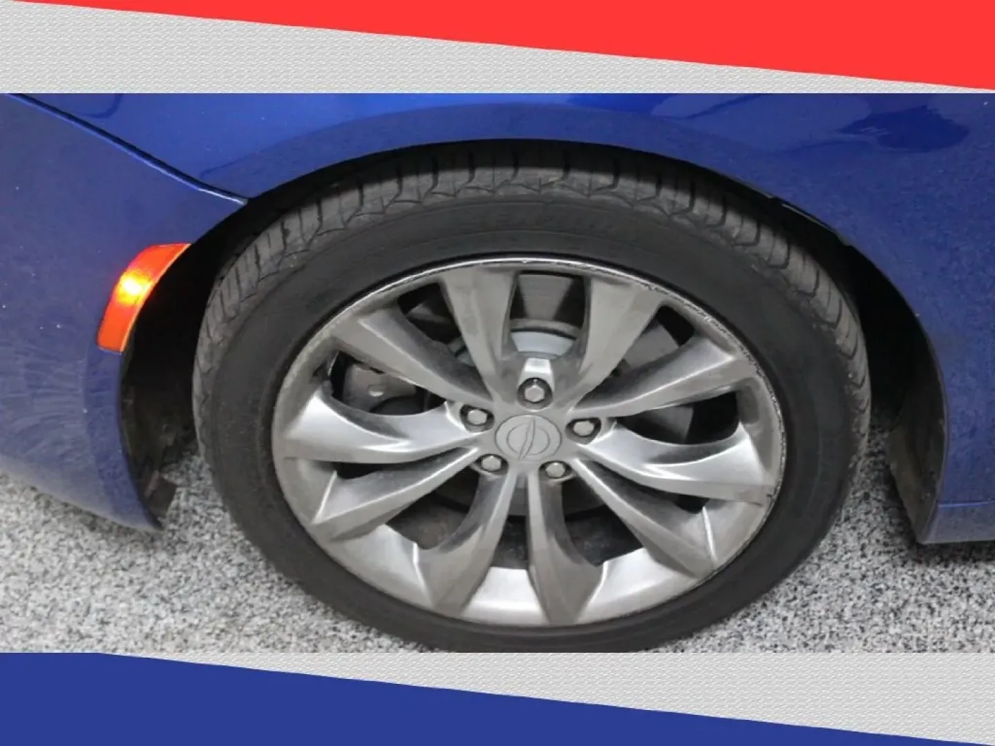 2015 Chrysler 200 S (1C3CCCBG2FN) with an 3.6L V6 DOHC 24V FFV engine, 9-Speed Automatic transmission, located at 5170 N La Cholla Blvd, Tucson, AZ, 85705, (520) 989-0282, 32.228245, -111.011742 - **Drive into Adventure with the 2015 Chrysler 200 S - Perfect for Your Next Journey!**<br /> <br /> Are you searching for a reliable, stylish, and affordable sedan that complements your active lifestyle? Look no further than the 2015 Chrysler 200 S, available now at Goliath Auto Sales, Tucson's prem - Photo#37