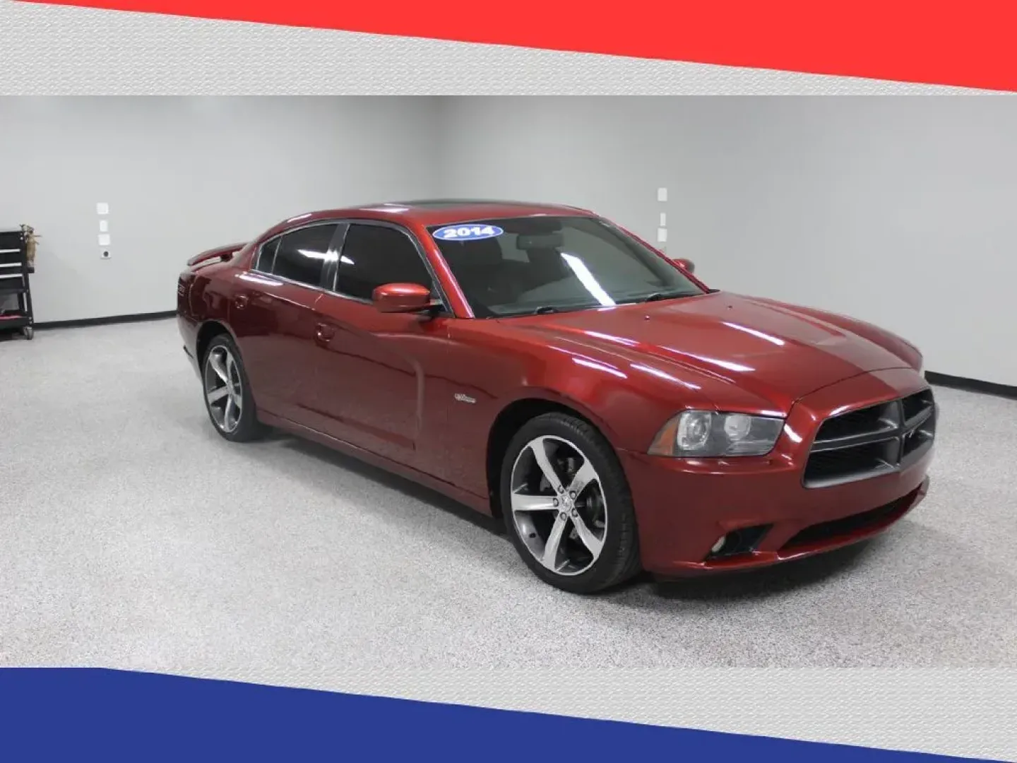 2014 Dodge Charger R/T (2C3CDXCT4EH) with an 5.7L V8 OHV 16V engine, 5-Speed Automatic transmission, located at 5170 N La Cholla Blvd, Tucson, AZ, 85705, (520) 989-0282, 32.228245, -111.011742 - 2014 Dodge Charger - Photo#0