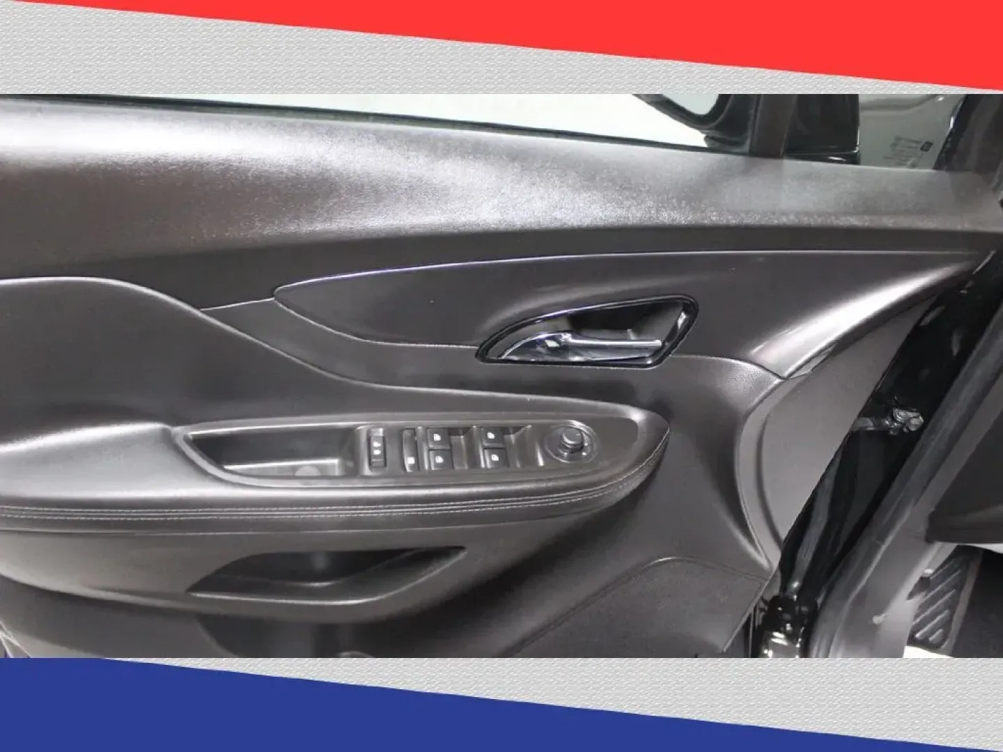 2020 Buick Encore Sport Touring FWD (KL4CJ1SBXLB) with an 1.4L L4 DOHC 16V TURBO engine, 6A transmission, located at 5170 N La Cholla Blvd, Tucson, AZ, 85705, (520) 989-0282, 32.228245, -111.011742 - 2020 Buick Encore - Photo#12