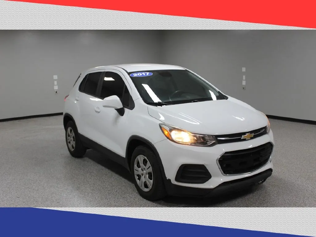 photo of 2017 Chevrolet Trax LS FWD