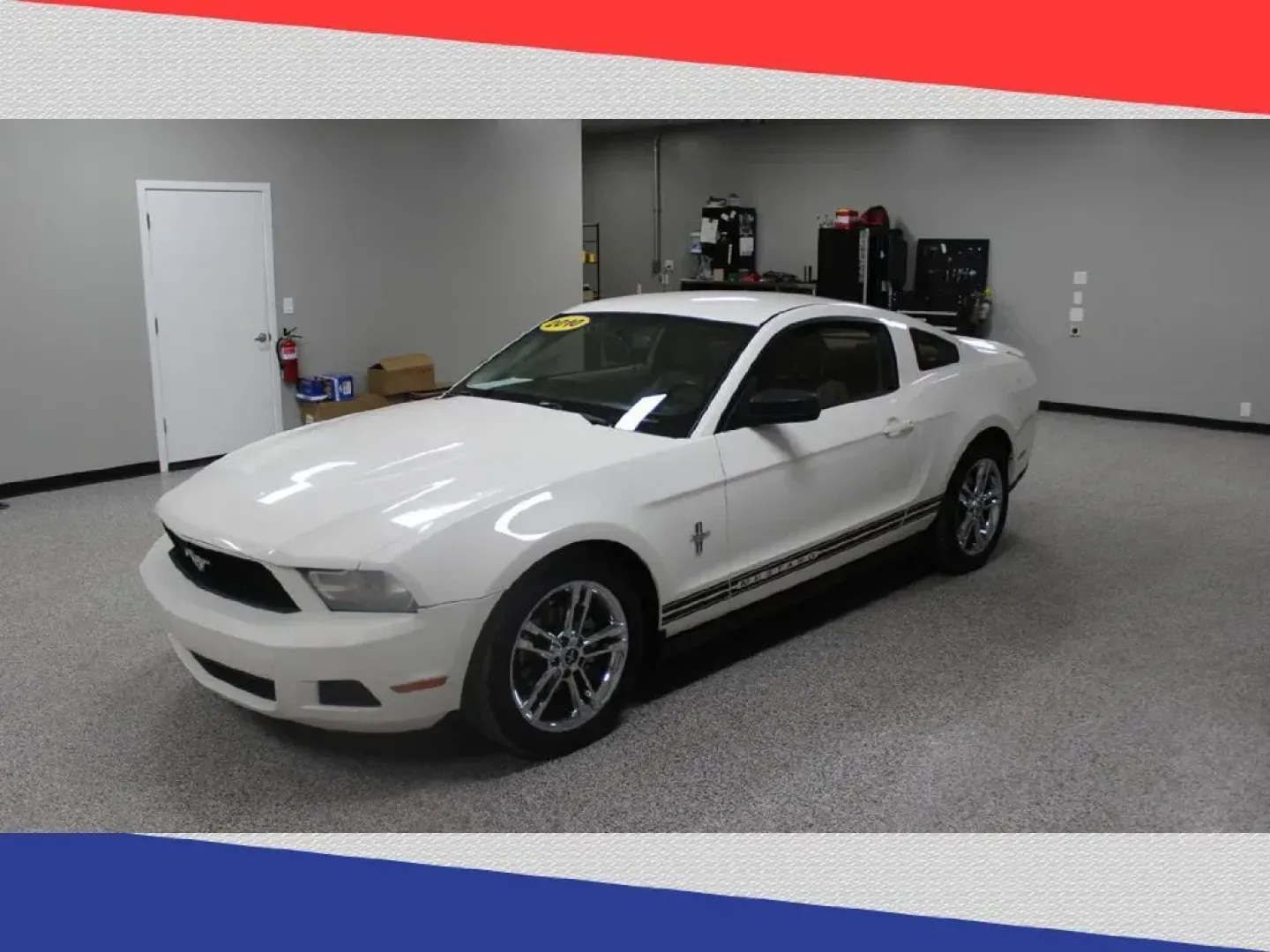 2010 Ford Mustang V6 Coupe (1ZVBP8AN4A5) with an 4.0L V6 OHC 12V engine, Automatic transmission, located at 5170 N La Cholla Blvd, Tucson, AZ, 85705, (520) 989-0282, 32.228245, -111.011742 - 2010 Ford Mustang - Photo#5
