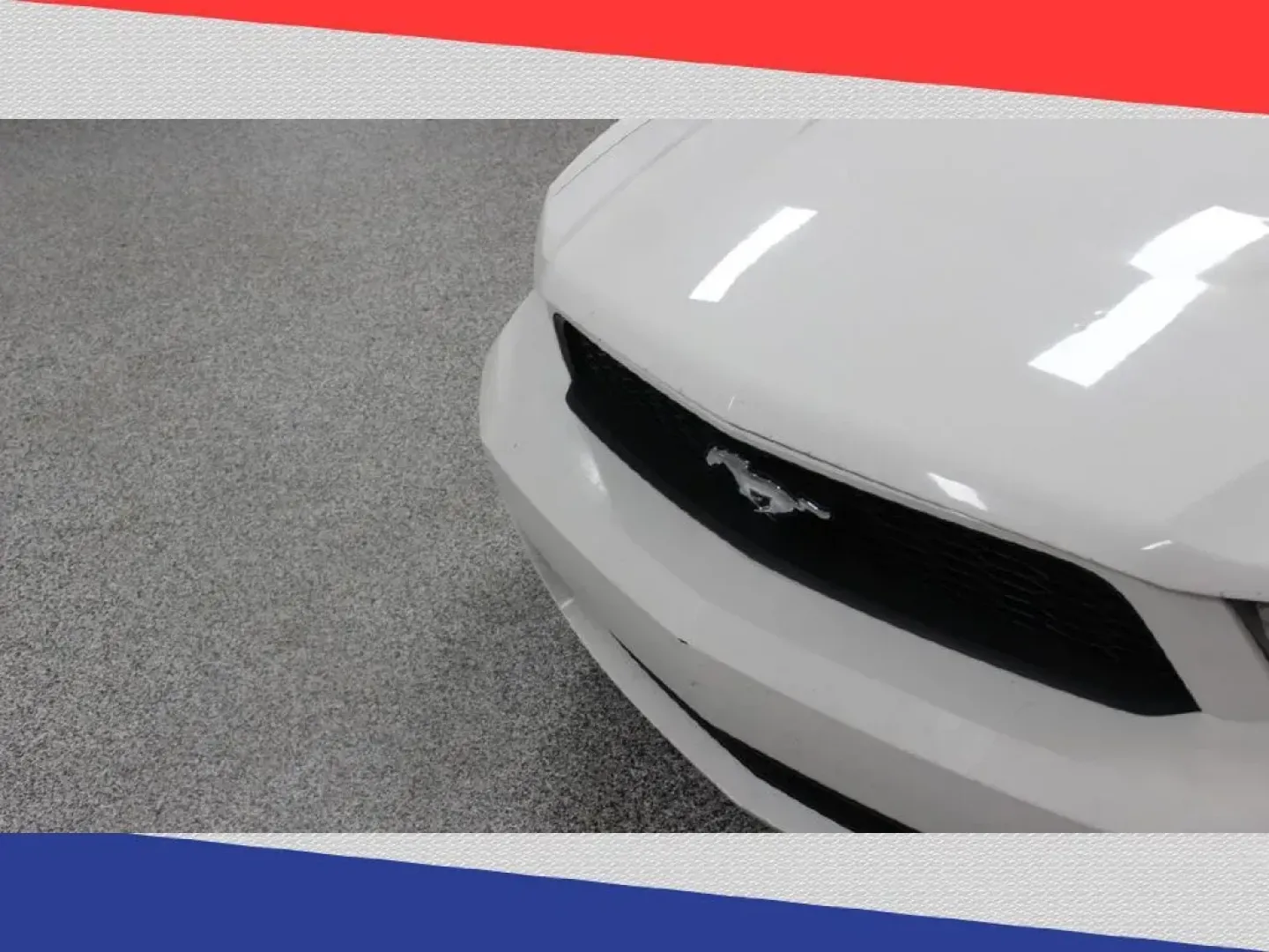 2010 Ford Mustang V6 Coupe (1ZVBP8AN4A5) with an 4.0L V6 OHC 12V engine, Automatic transmission, located at 5170 N La Cholla Blvd, Tucson, AZ, 85705, (520) 989-0282, 32.228245, -111.011742 - 2010 Ford Mustang - Photo#25