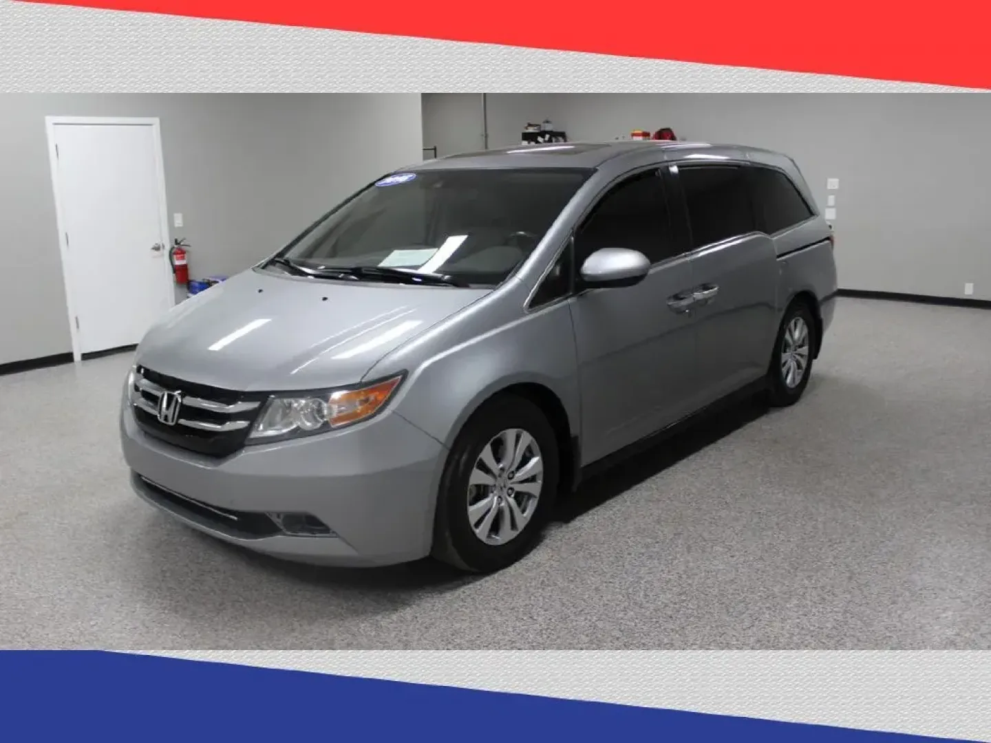 2016 Honda Odyssey EX-L (5FNRL5H63GB) with an 3.5L V6 SOHC 24V engine, 6A transmission, located at 5170 N La Cholla Blvd, Tucson, AZ, 85705, (520) 989-0282, 32.228245, -111.011742 - 2016 Honda Odyssey - Photo#6