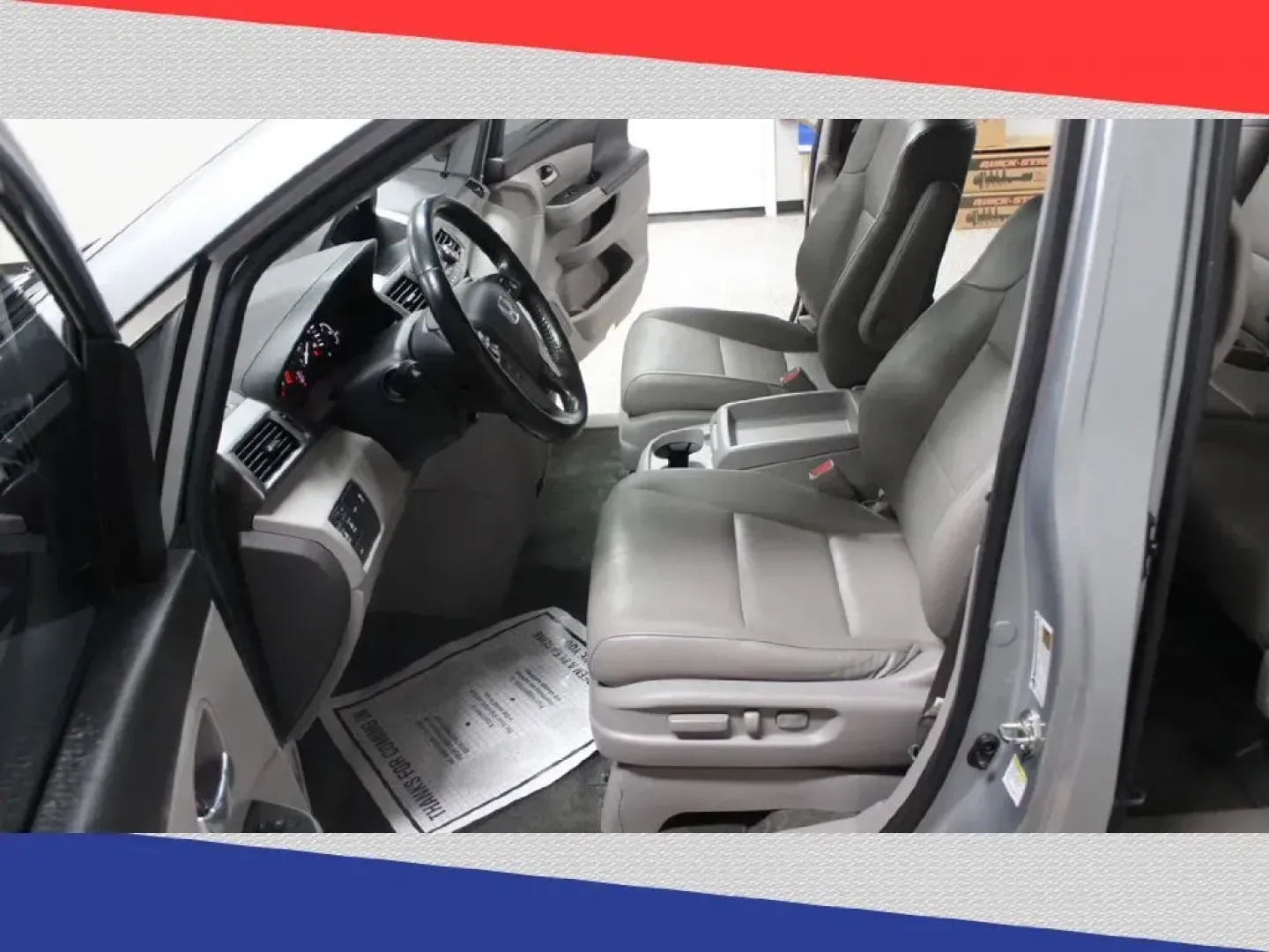 2016 Honda Odyssey EX-L (5FNRL5H63GB) with an 3.5L V6 SOHC 24V engine, 6A transmission, located at 5170 N La Cholla Blvd, Tucson, AZ, 85705, (520) 989-0282, 32.228245, -111.011742 - 2016 Honda Odyssey - Photo#10