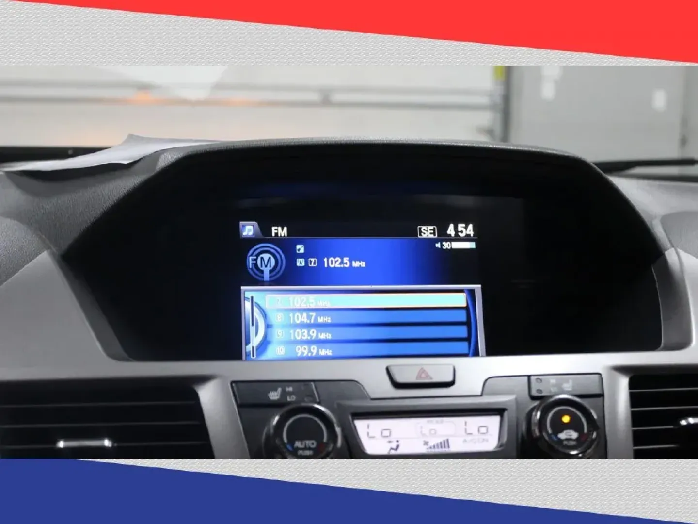2016 Honda Odyssey EX-L (5FNRL5H63GB) with an 3.5L V6 SOHC 24V engine, 6A transmission, located at 5170 N La Cholla Blvd, Tucson, AZ, 85705, (520) 989-0282, 32.228245, -111.011742 - 2016 Honda Odyssey - Photo#21