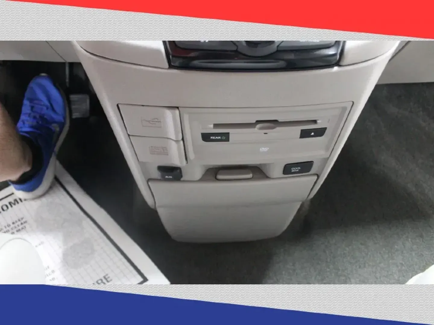 2016 Honda Odyssey EX-L (5FNRL5H63GB) with an 3.5L V6 SOHC 24V engine, 6A transmission, located at 5170 N La Cholla Blvd, Tucson, AZ, 85705, (520) 989-0282, 32.228245, -111.011742 - 2016 Honda Odyssey - Photo#24