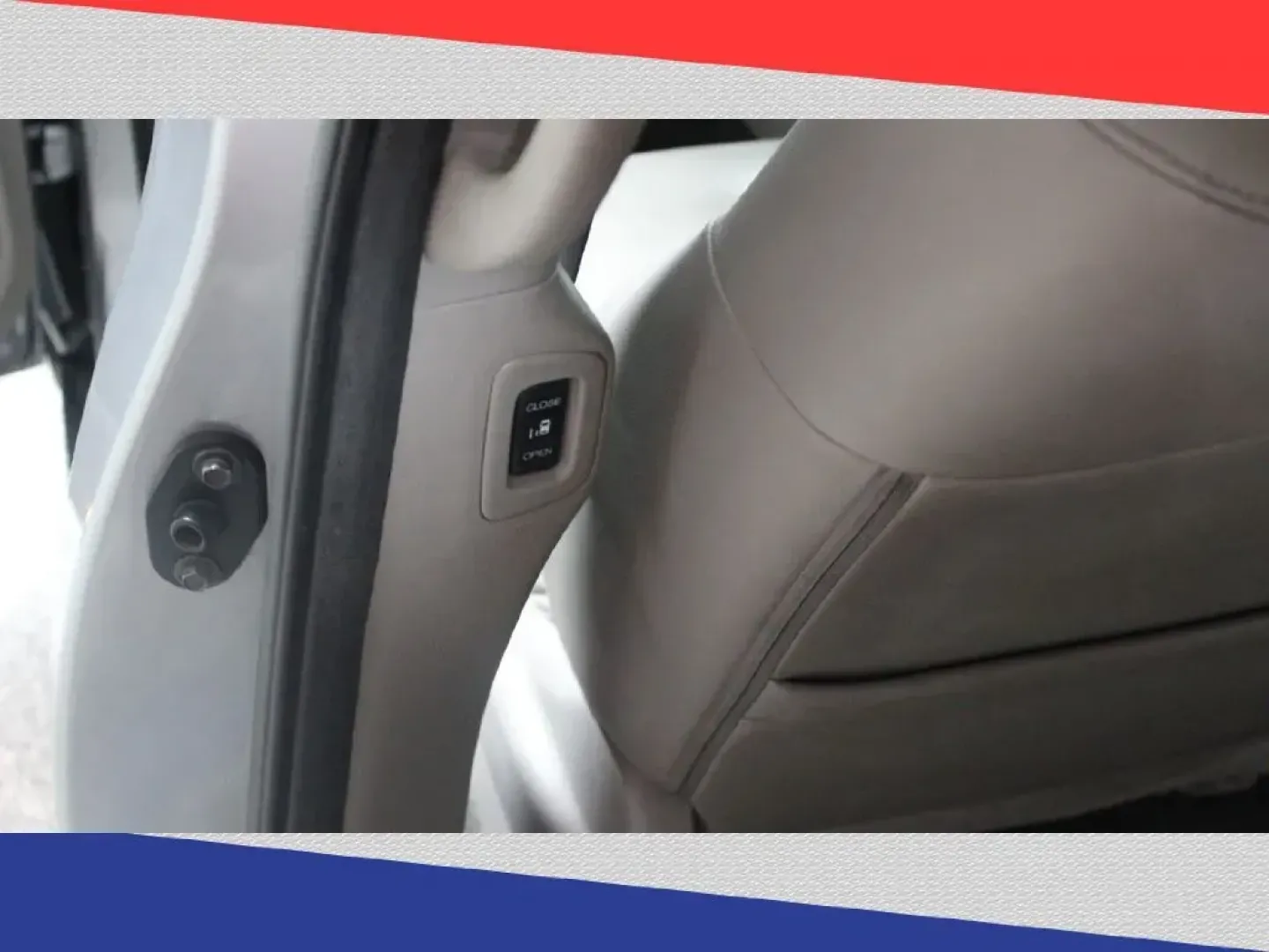 2016 Honda Odyssey EX-L (5FNRL5H63GB) with an 3.5L V6 SOHC 24V engine, 6A transmission, located at 5170 N La Cholla Blvd, Tucson, AZ, 85705, (520) 989-0282, 32.228245, -111.011742 - 2016 Honda Odyssey - Photo#28