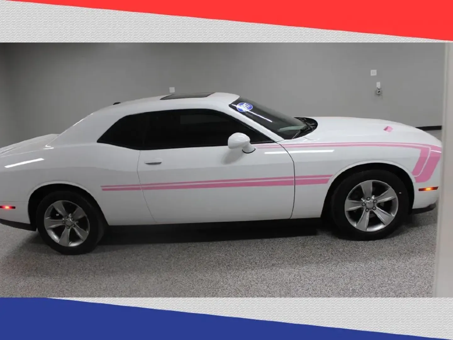 2017 Dodge Challenger SXT (2C3CDZAG9HH) with an 3.6L V6 DOHC 24V engine, 8A transmission, located at 5170 N La Cholla Blvd, Tucson, AZ, 85705, (520) 989-0282, 32.228245, -111.011742 - 2017 Dodge Challenger - Photo#1