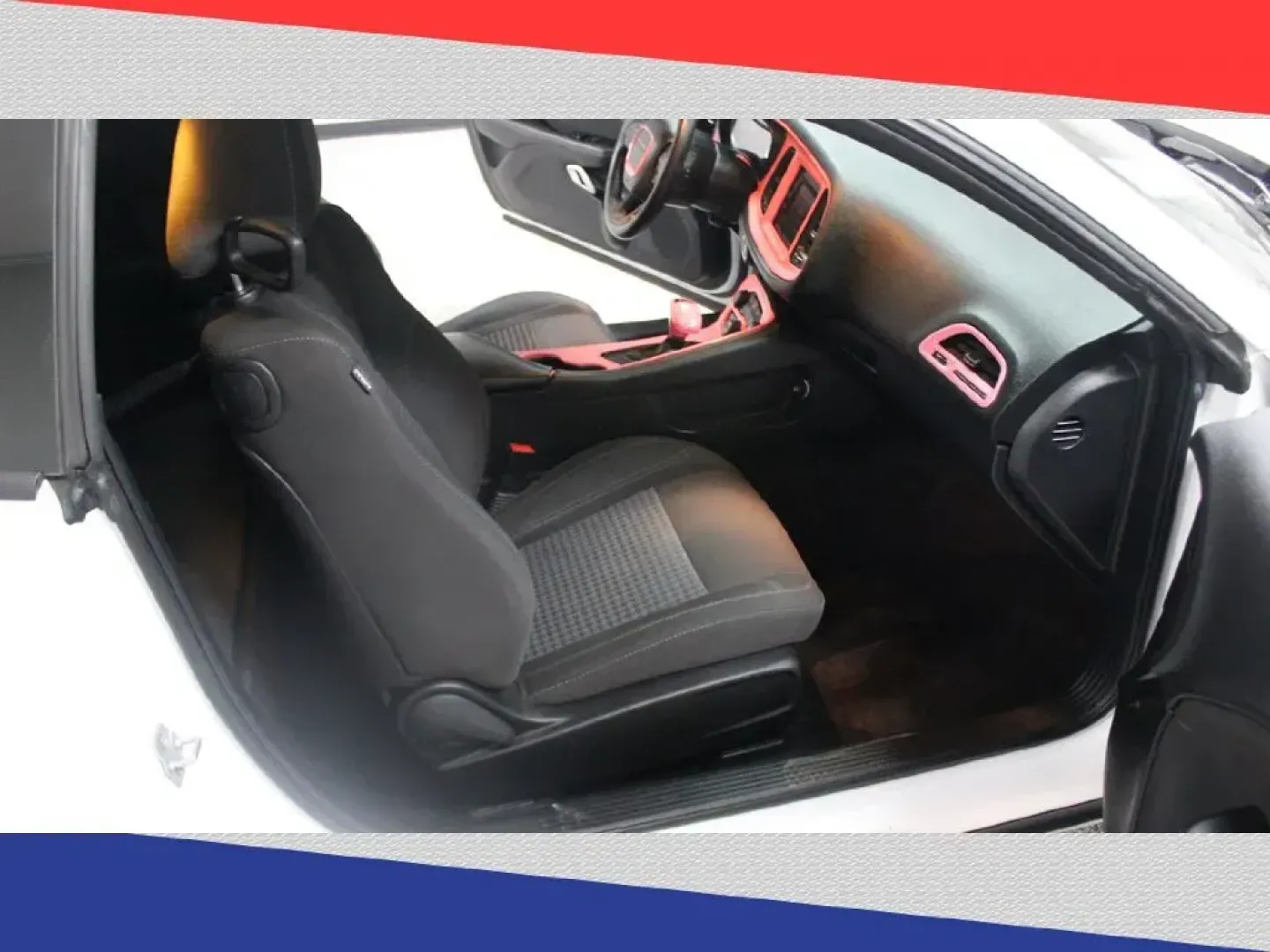 2017 Dodge Challenger SXT (2C3CDZAG9HH) with an 3.6L V6 DOHC 24V engine, 8A transmission, located at 5170 N La Cholla Blvd, Tucson, AZ, 85705, (520) 989-0282, 32.228245, -111.011742 - 2017 Dodge Challenger - Photo#28