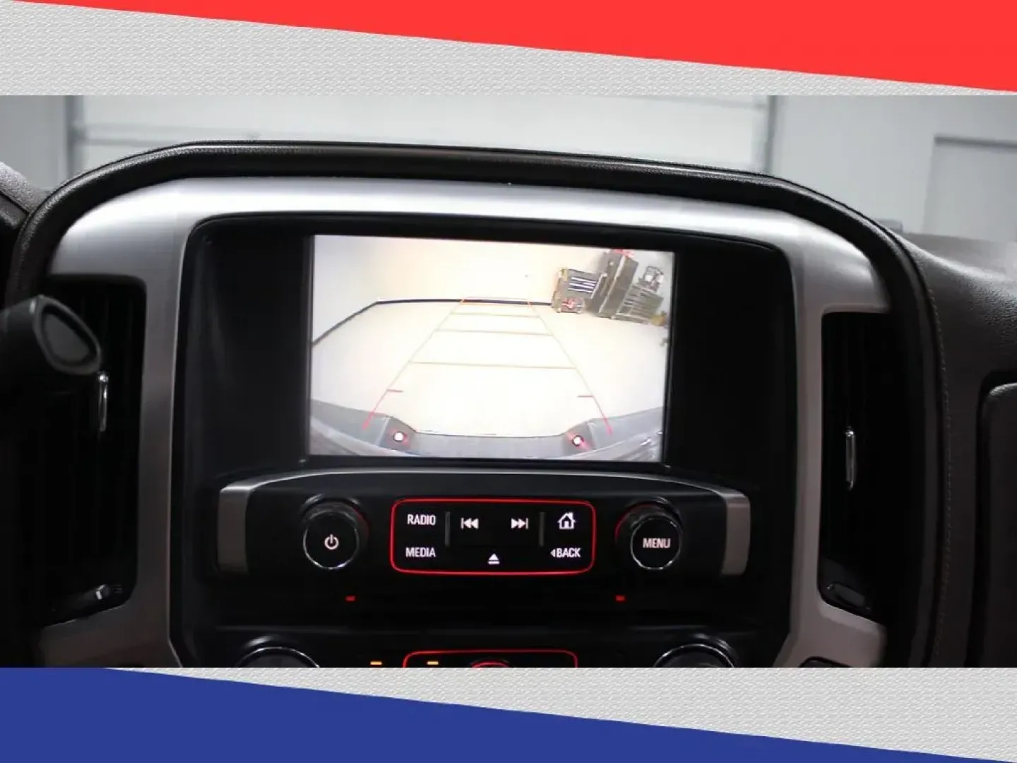 2016 GMC Sierra 1500 SLT Crew Cab Long Box 4WD (3GTU2NEC1GG) with an 5.3L V8 OHV 16V engine, 6A transmission, located at 5170 N La Cholla Blvd, Tucson, AZ, 85705, (520) 989-0282, 32.228245, -111.011742 - 2016 GMC Sierra 1500 - Photo#9